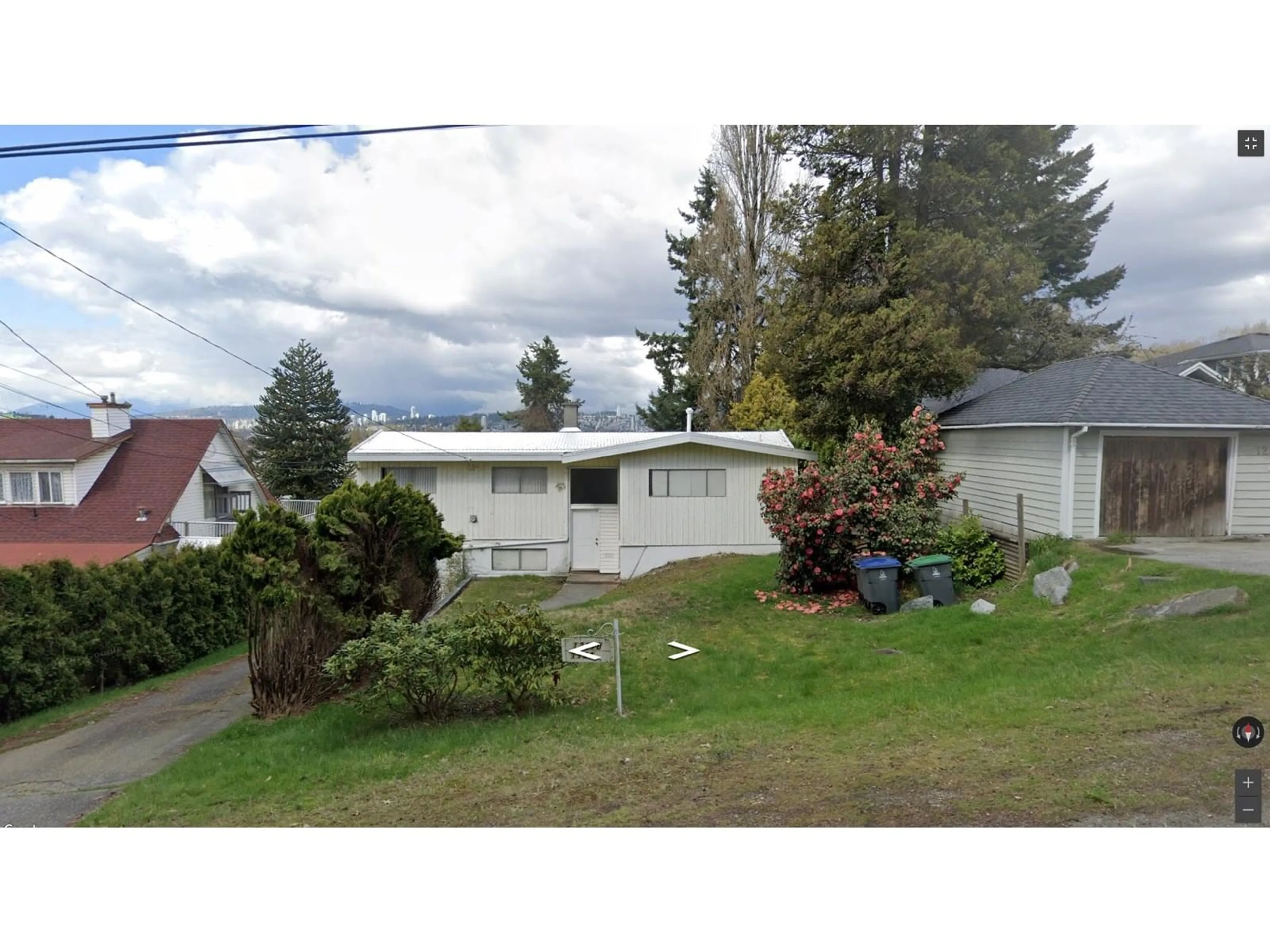 A pic from outside/outdoor area/front of a property/back of a property/a pic from drone, unknown for 12970 112A, Surrey British Columbia V3T2S8