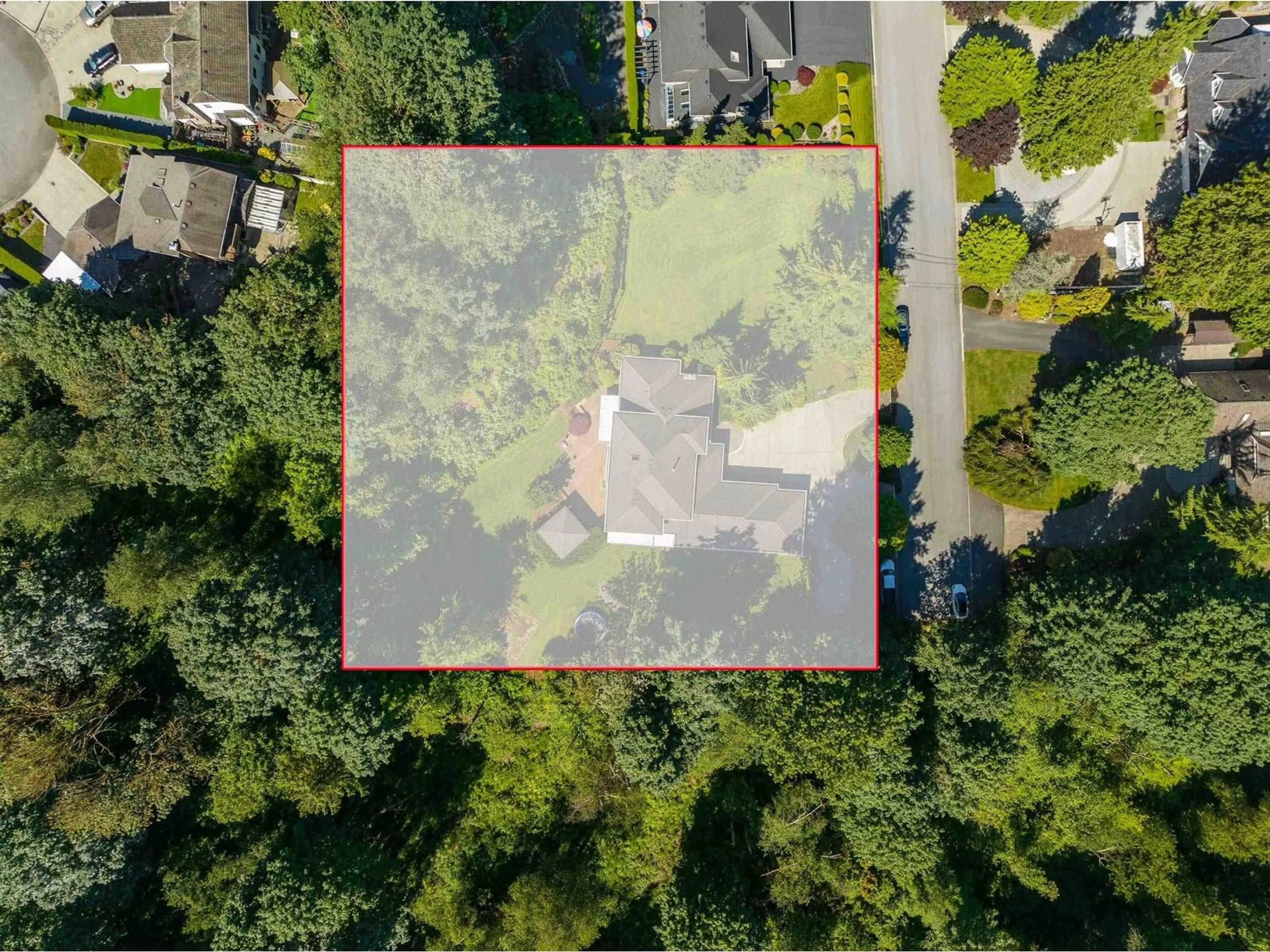 A pic from outside/outdoor area/front of a property/back of a property/a pic from drone, street for 32586 VERDON, Abbotsford British Columbia V2T7Y3