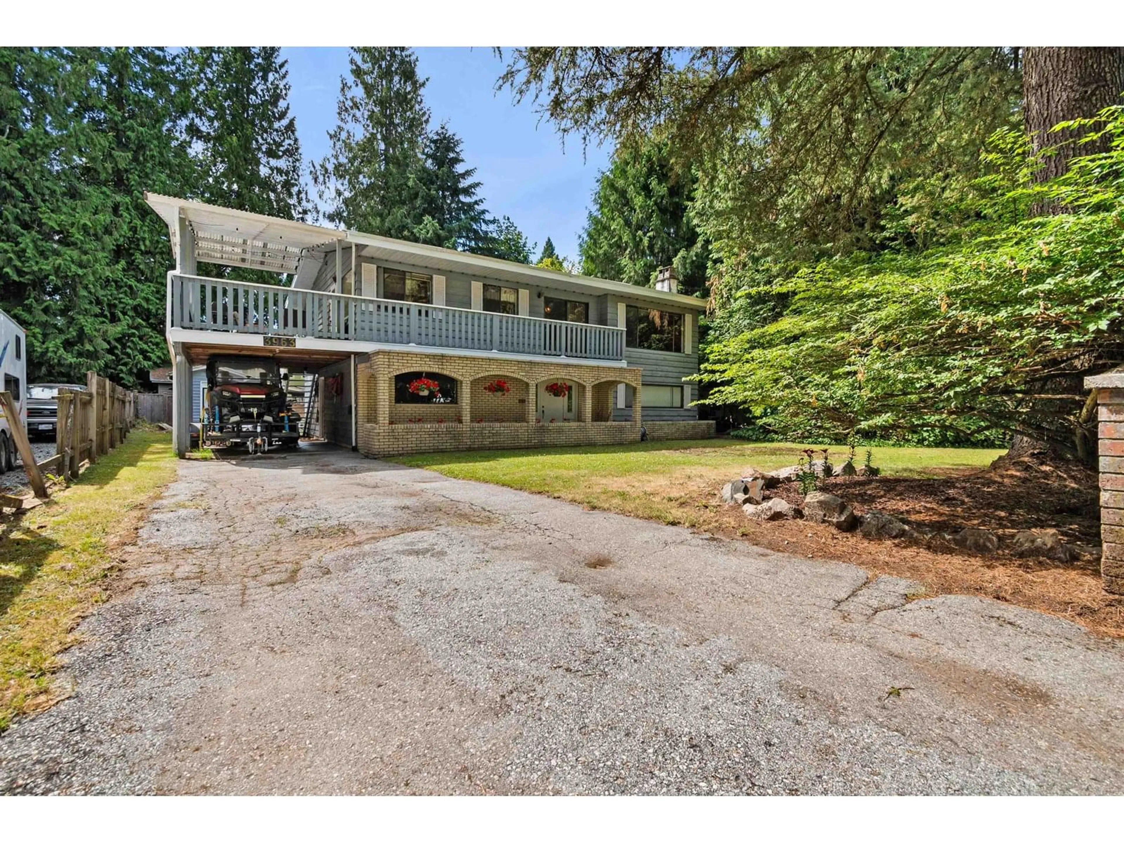 A pic from outside/outdoor area/front of a property/back of a property/a pic from drone, unknown for 3963 198A, Langley British Columbia V3A5W5