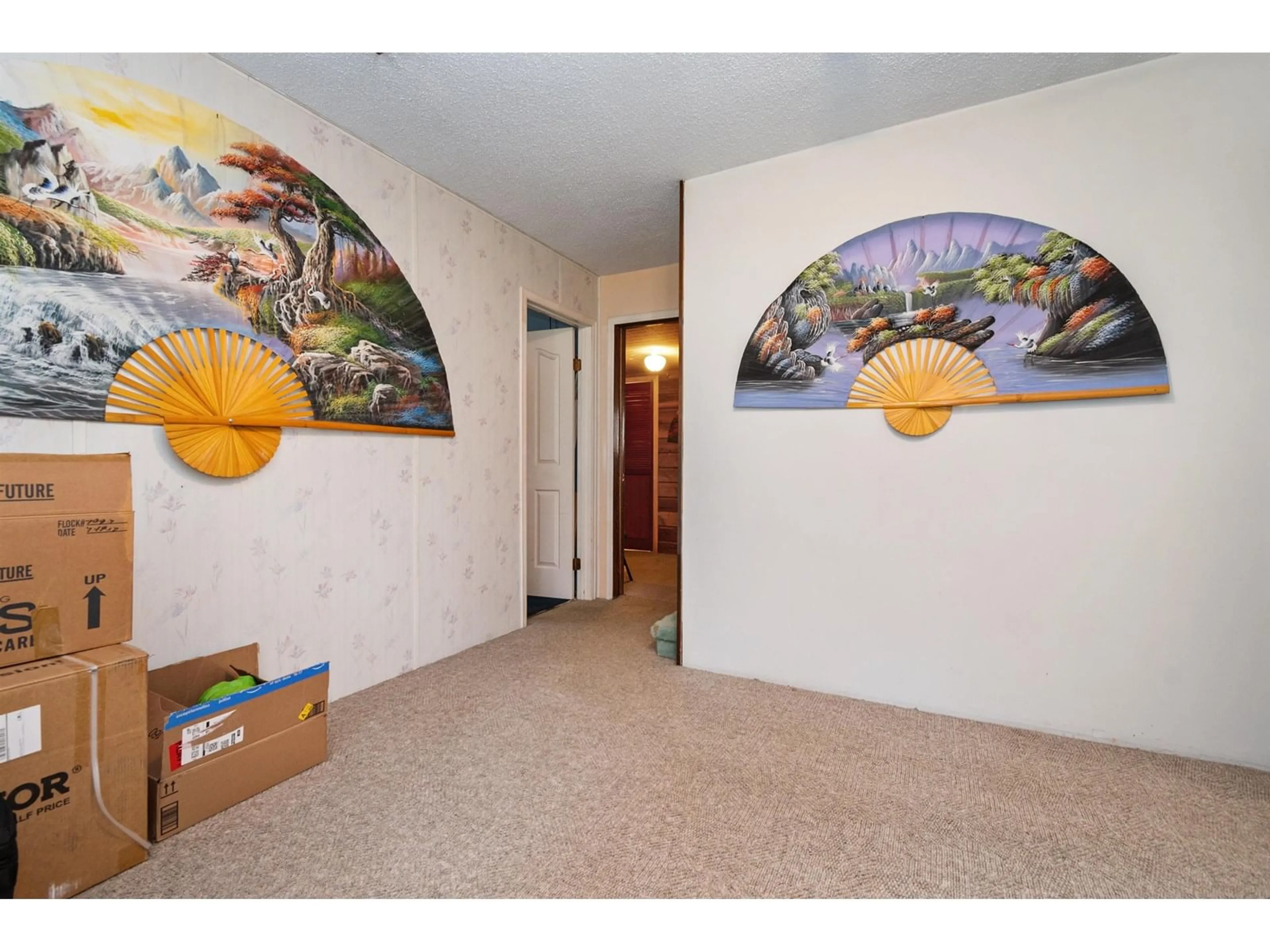 Indoor foyer for 3963 198A, Langley British Columbia V3A5W5