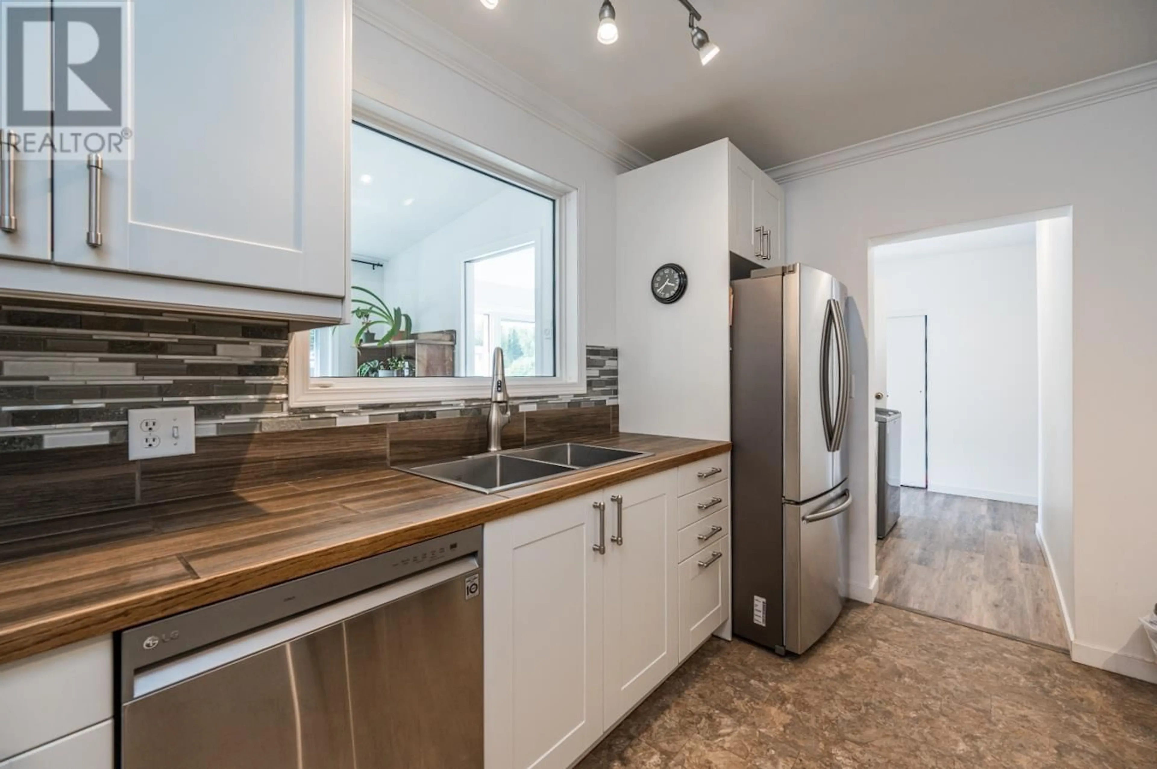 Unknown for 2389 MYTTING ROAD, Prince George British Columbia V2K1R6