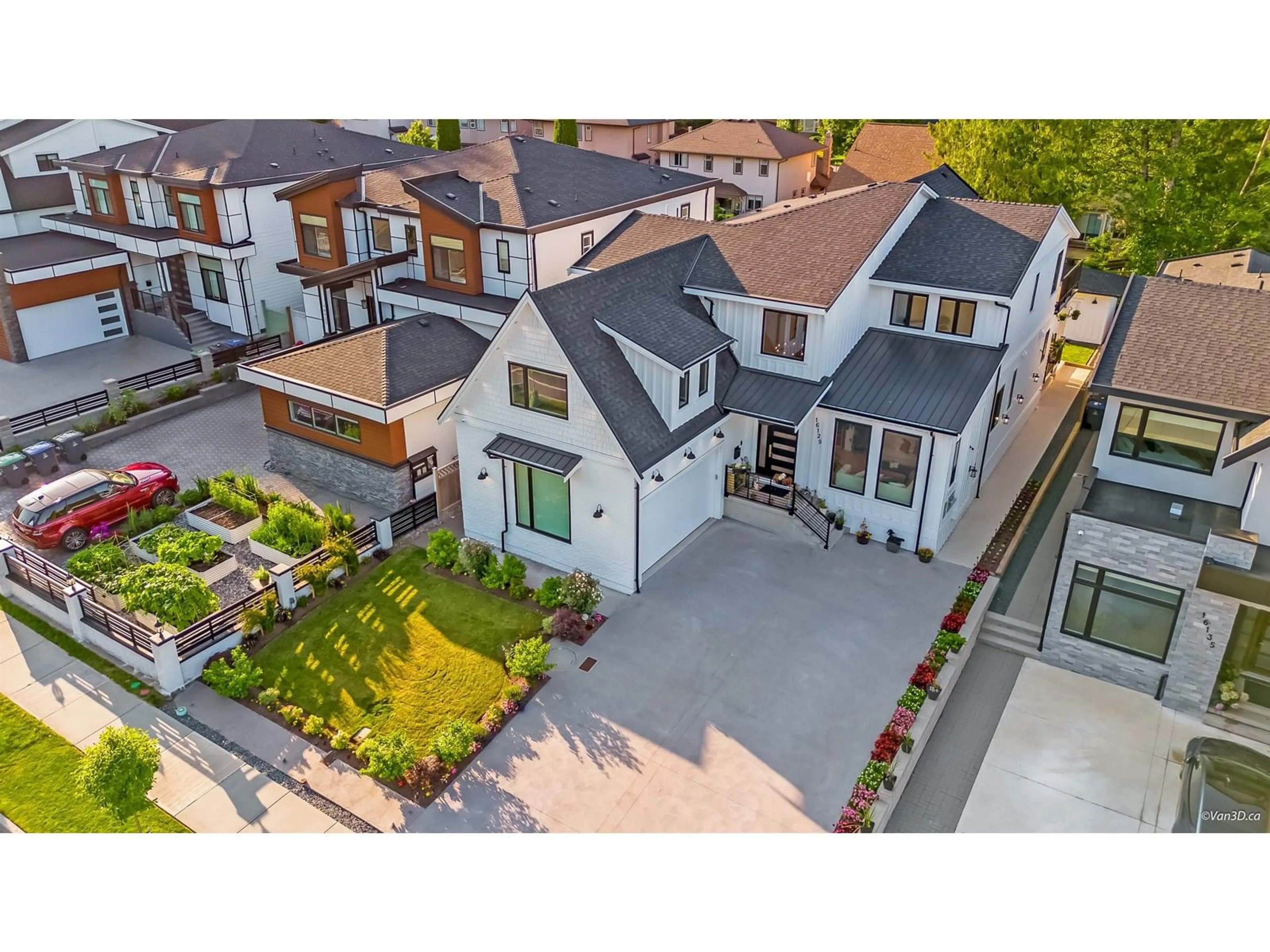 A pic from outside/outdoor area/front of a property/back of a property/a pic from drone, street for 16129 108, Surrey British Columbia V4N1P2