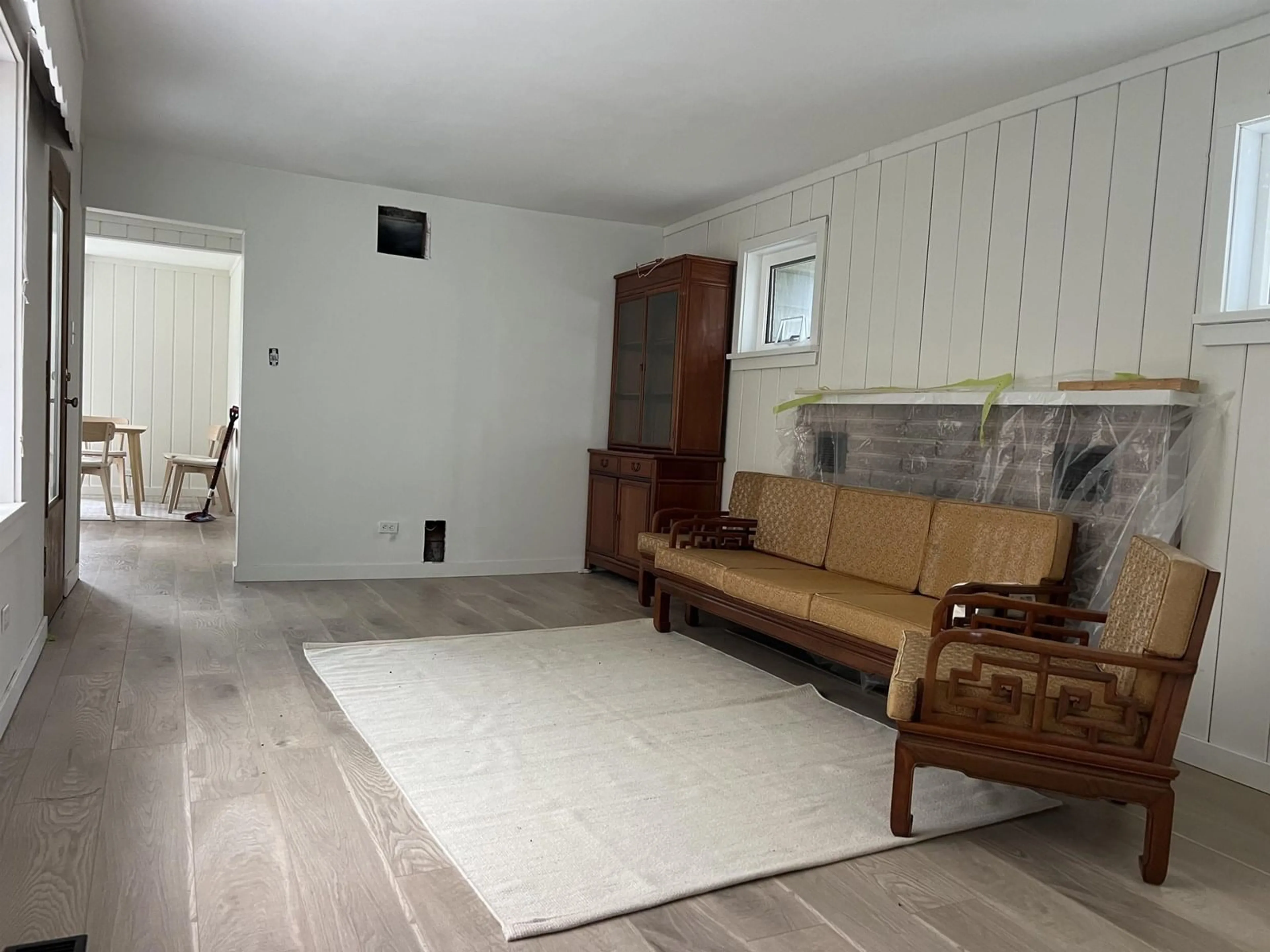 A pic of a room for 1759 136, Surrey British Columbia V4A4E3