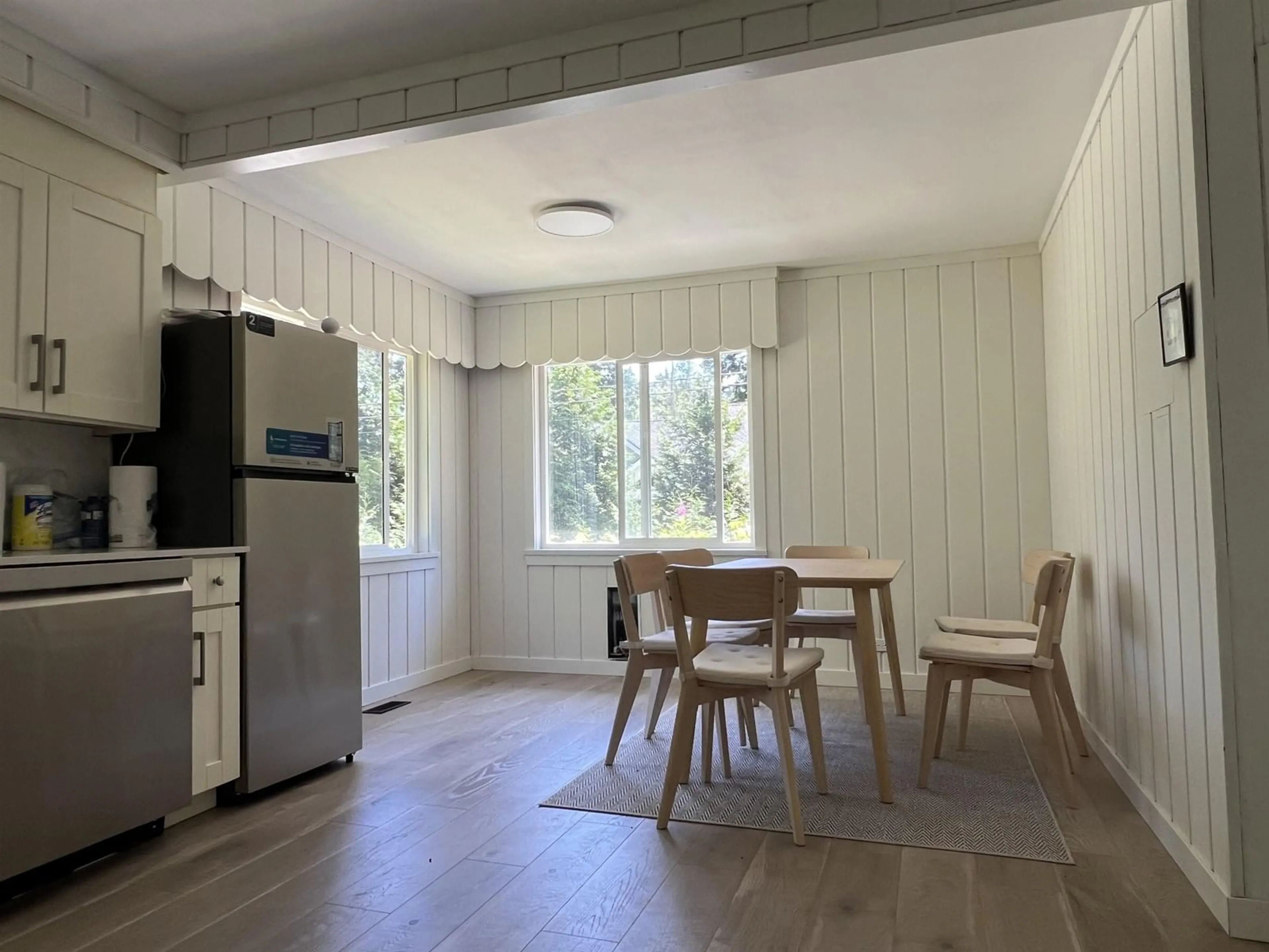 A pic of a room for 1759 136, Surrey British Columbia V4A4E3