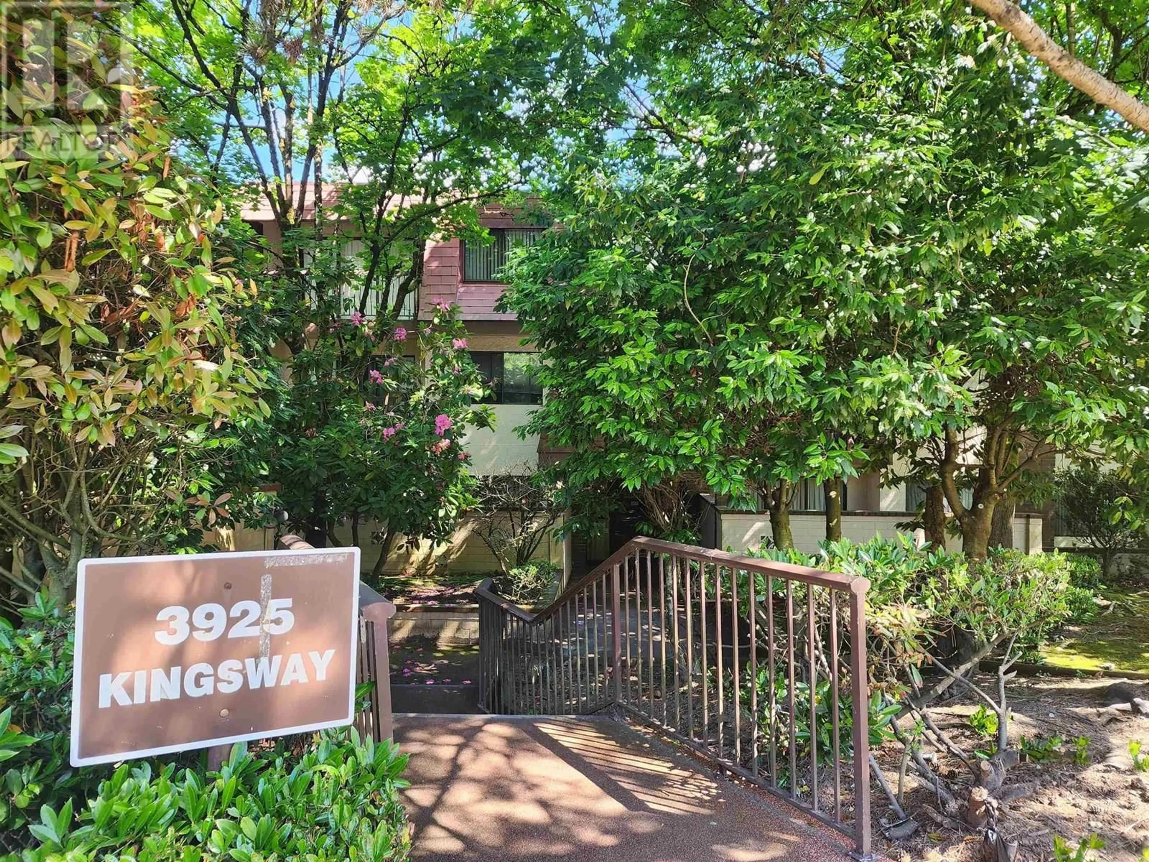 Unknown for 204 - 3925 KINGSWAY STREET, Burnaby British Columbia V5H3Y7