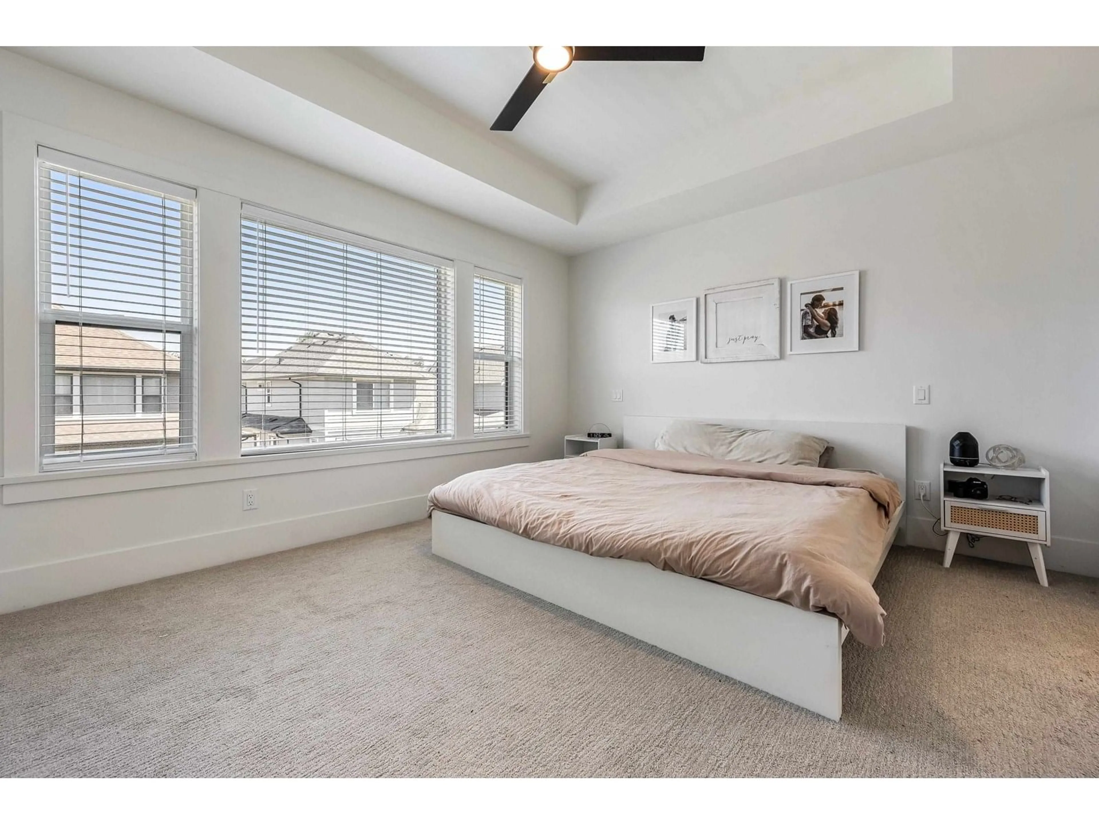 Bedroom with bed, unknown for 26 - 46211 PROMONTORY ROAD, Chilliwack British Columbia V2R6E4