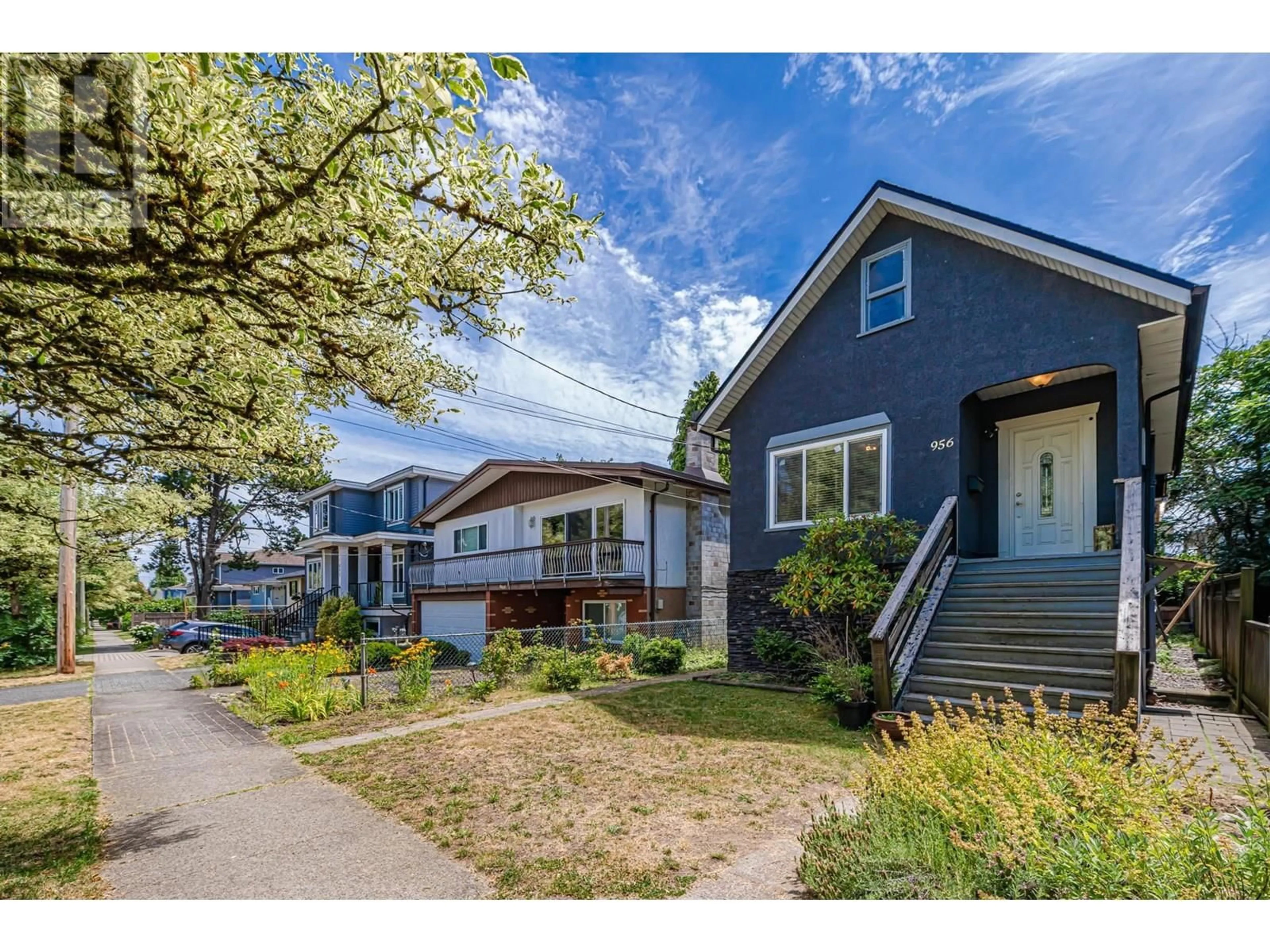 Home with vinyl exterior material, street for 956 54TH AVENUE, Vancouver British Columbia V5X1L7