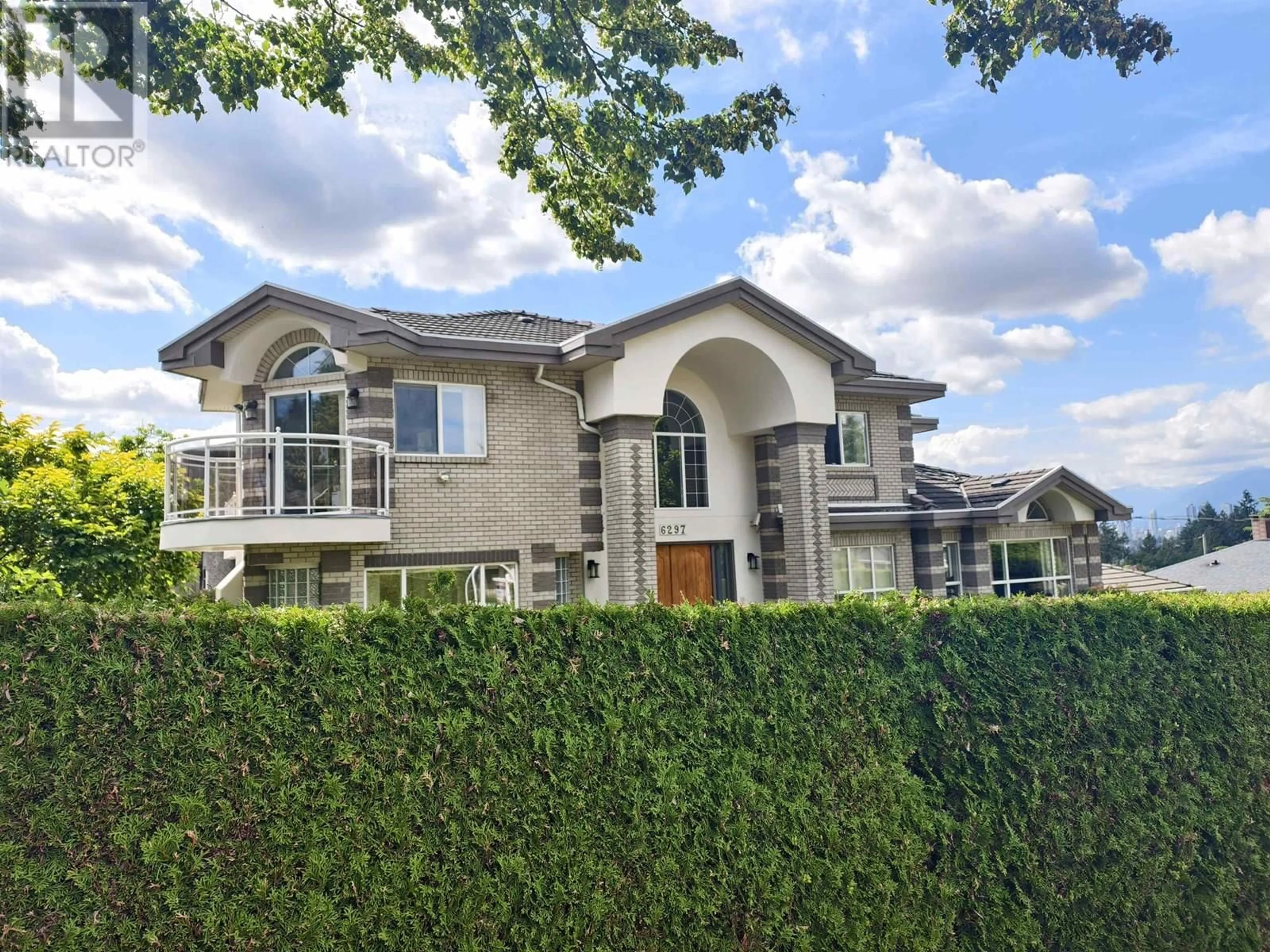 Home with brick exterior material, unknown for 6297 BRANTFORD AVENUE, Burnaby British Columbia V5E2R8