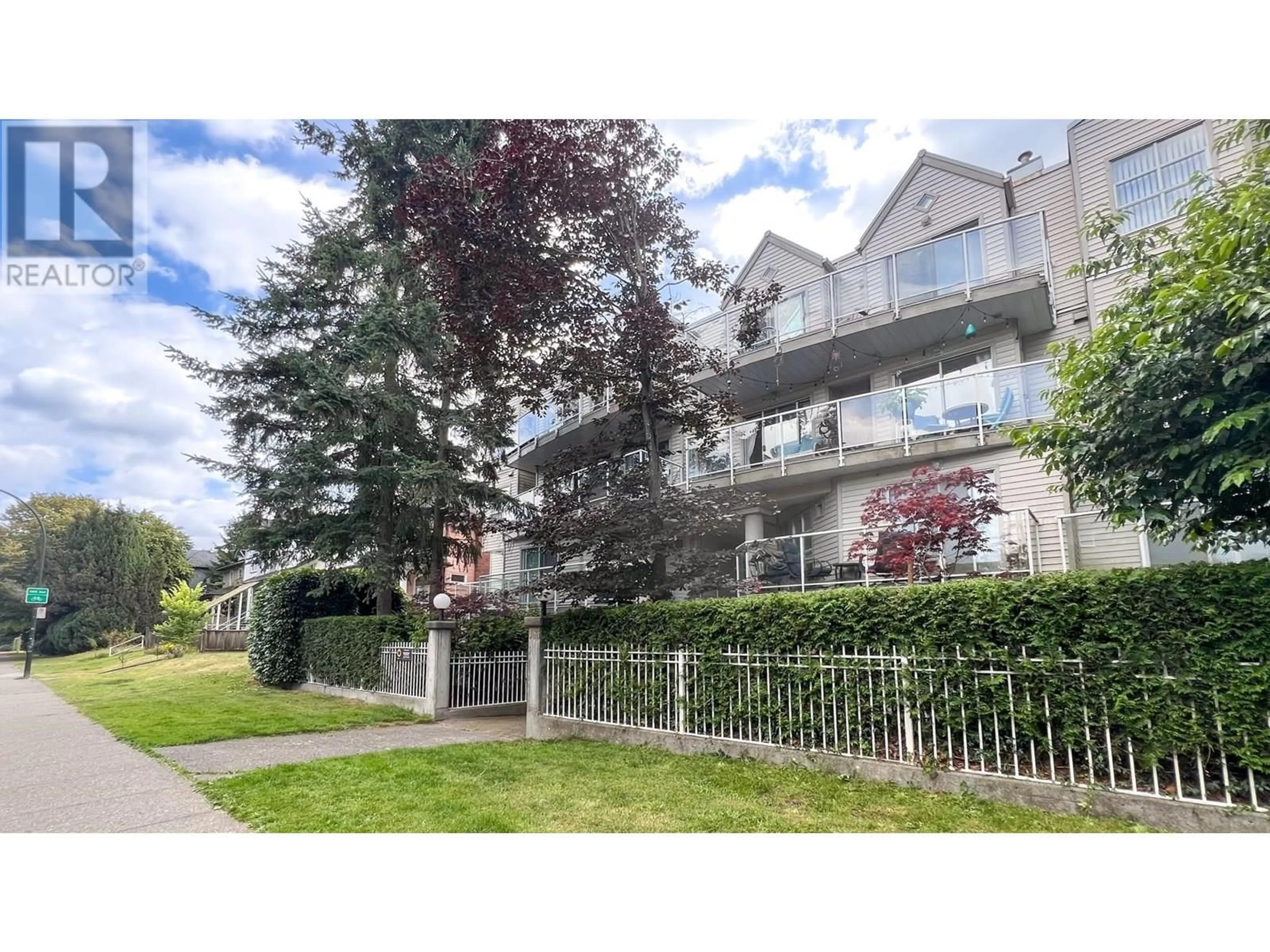 Unknown for 201 - 966 14TH AVENUE, Vancouver British Columbia V5Z1R4