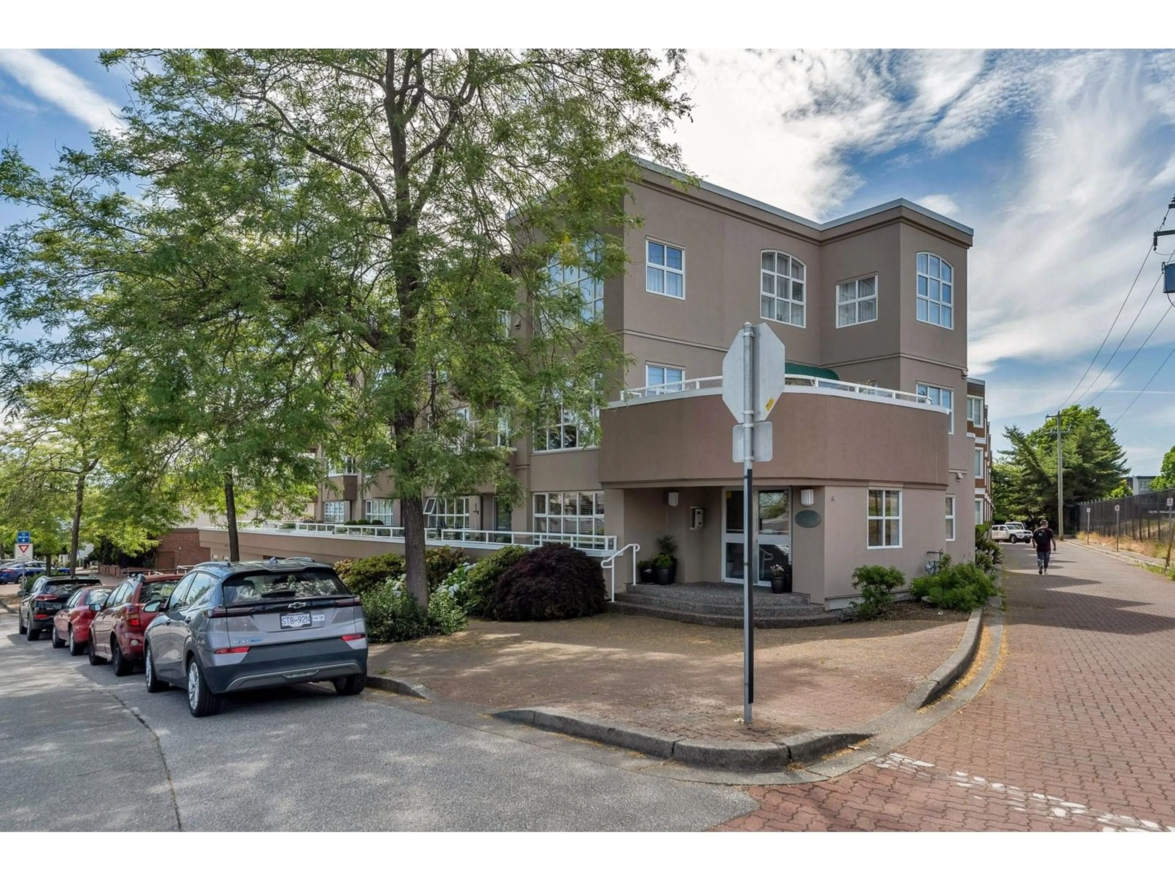 Unknown for 202 - 15284 BUENA VISTA, White Rock British Columbia V4B5K5