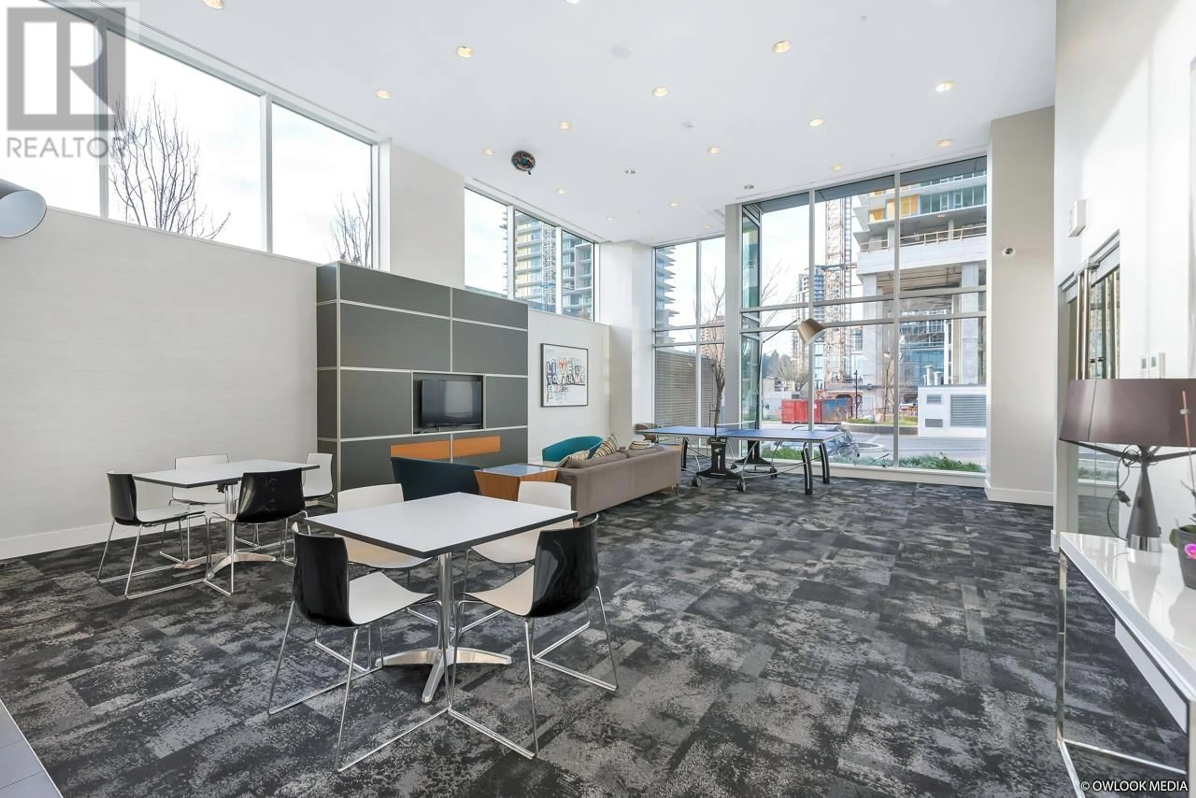 Lobby for 1802 - 6333 SILVER AVENUE, Burnaby British Columbia V5H0C3