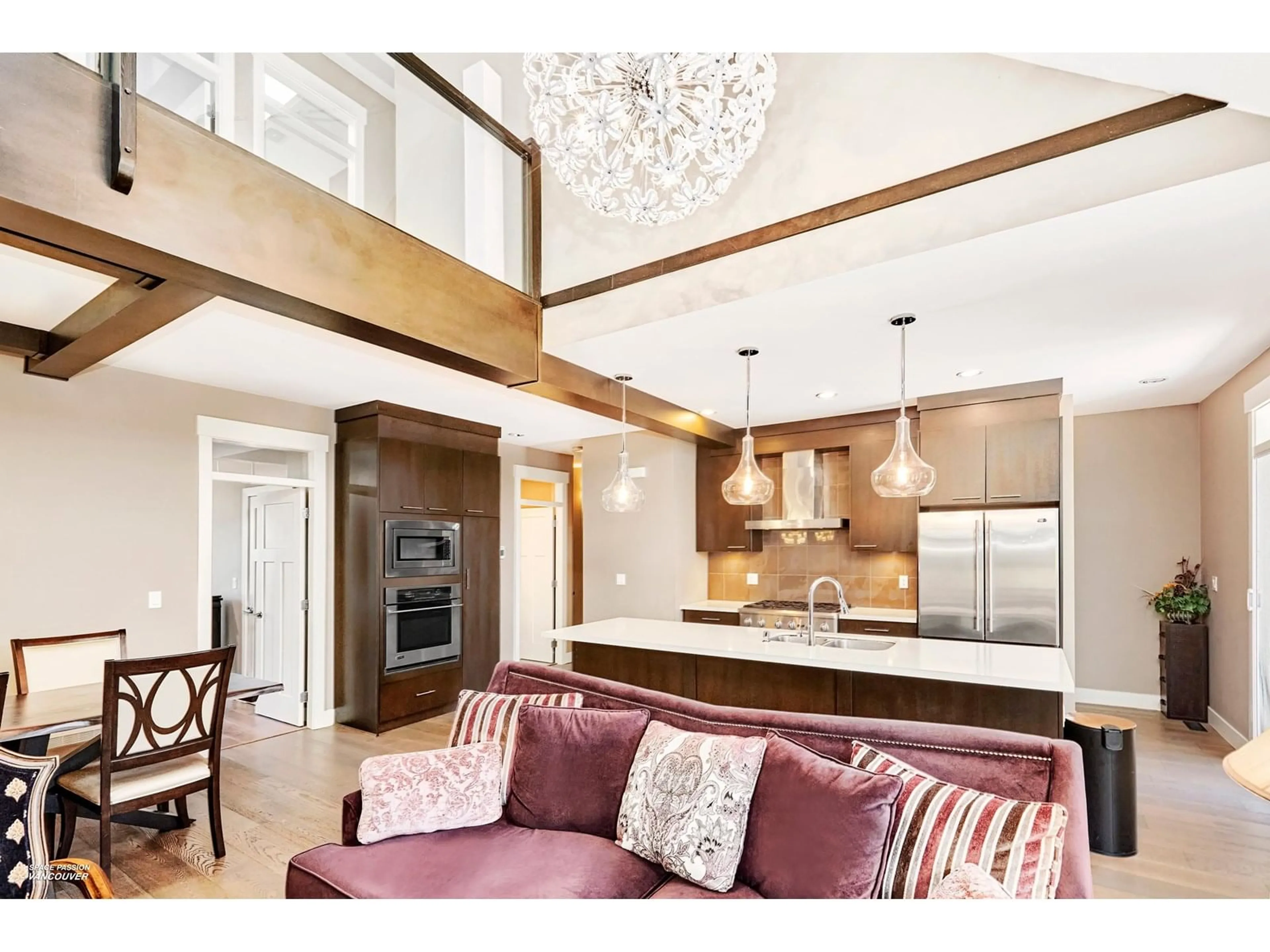Open concept kitchen, unknown for 41 - 15977 26, Surrey British Columbia V3Z2W7