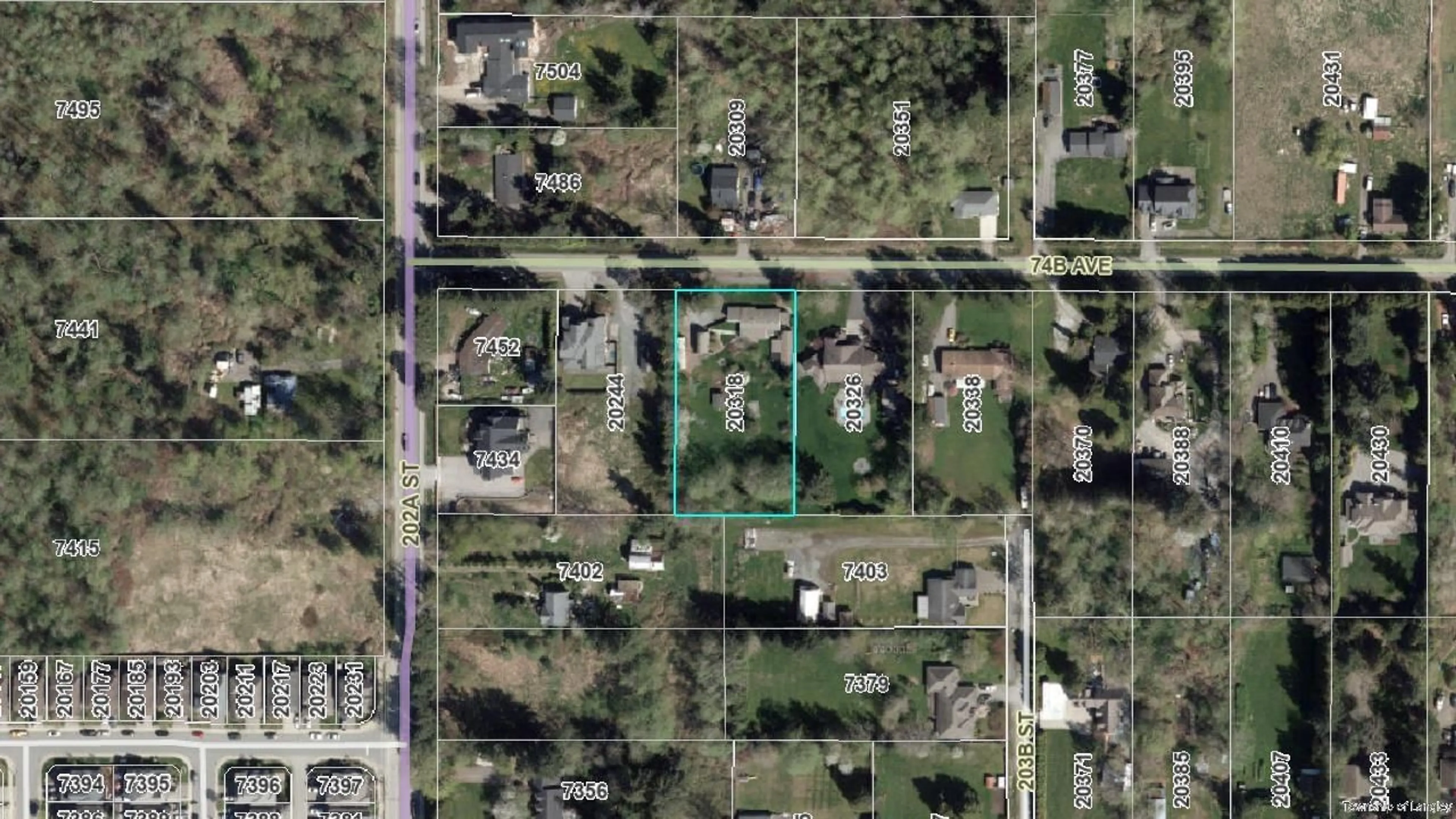 A pic from outside/outdoor area/front of a property/back of a property/a pic from drone, street for 20318 74B, Langley British Columbia V2Y1V4