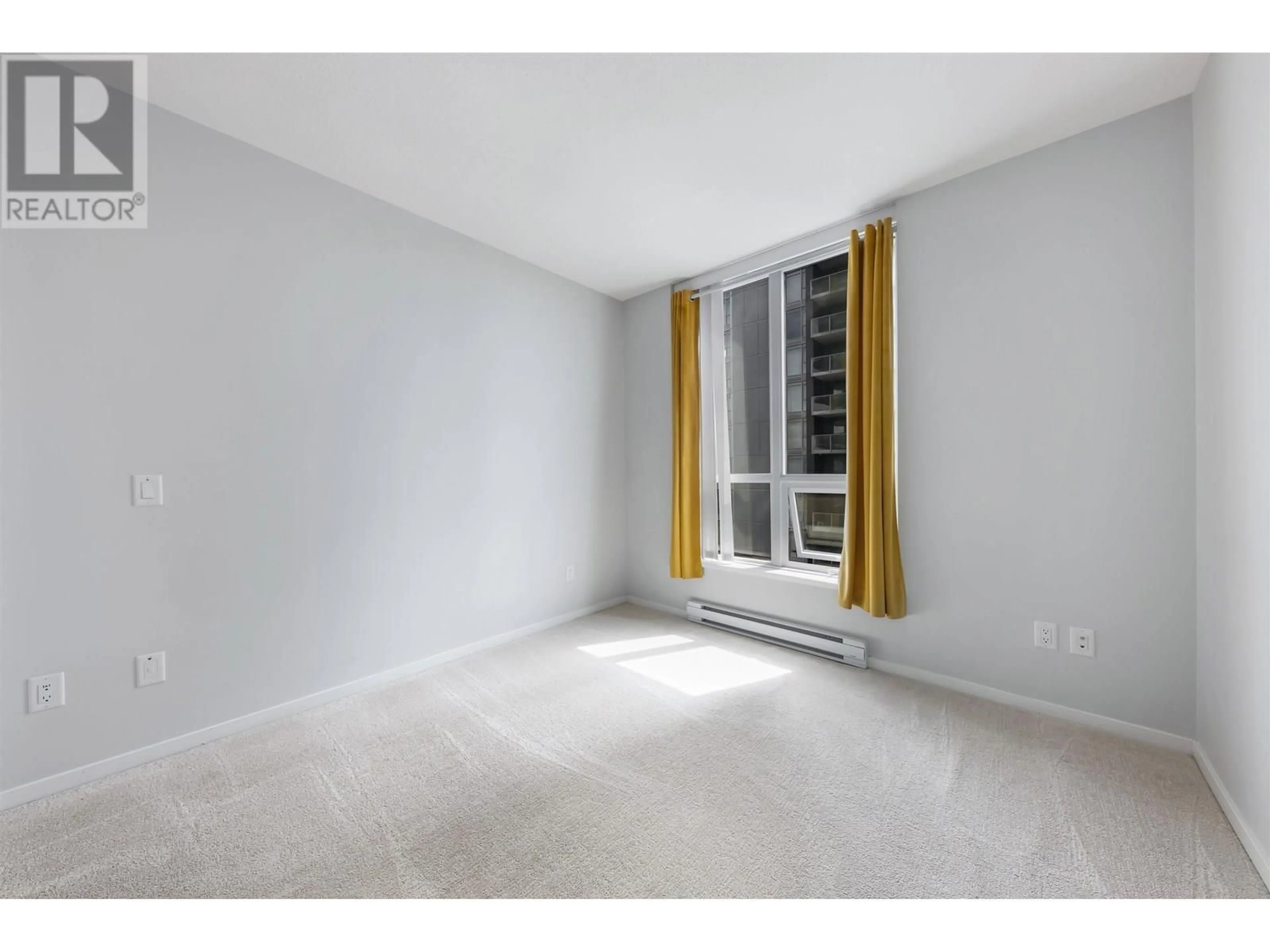 A pic of a room for 1401 - 6638 DUNBLANE AVENUE, Burnaby British Columbia V5H0G8