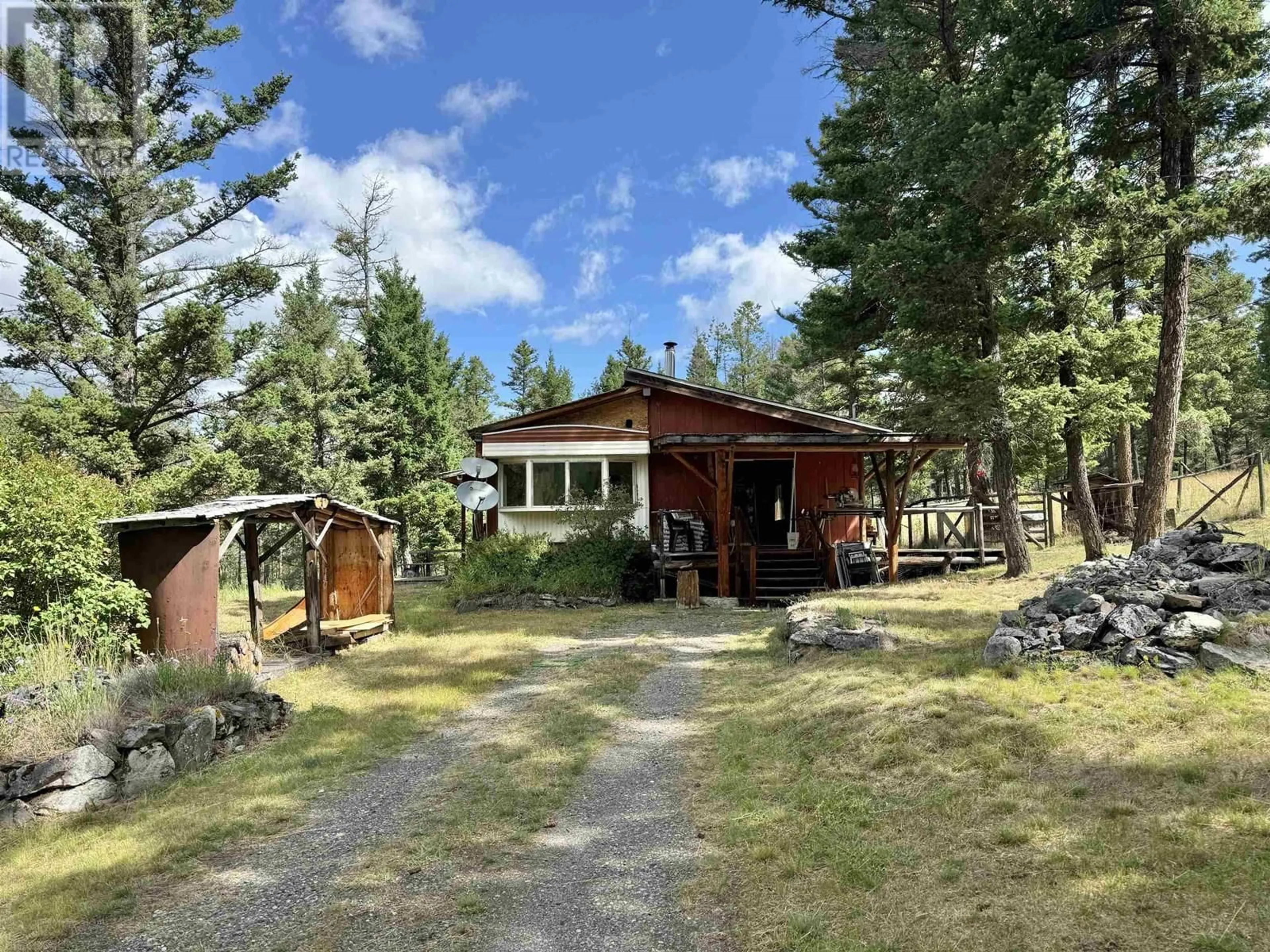 A pic from outside/outdoor area/front of a property/back of a property/a pic from drone, unknown for 1582 PABLO CREEK ROAD, Williams Lake British Columbia V2G4Y4