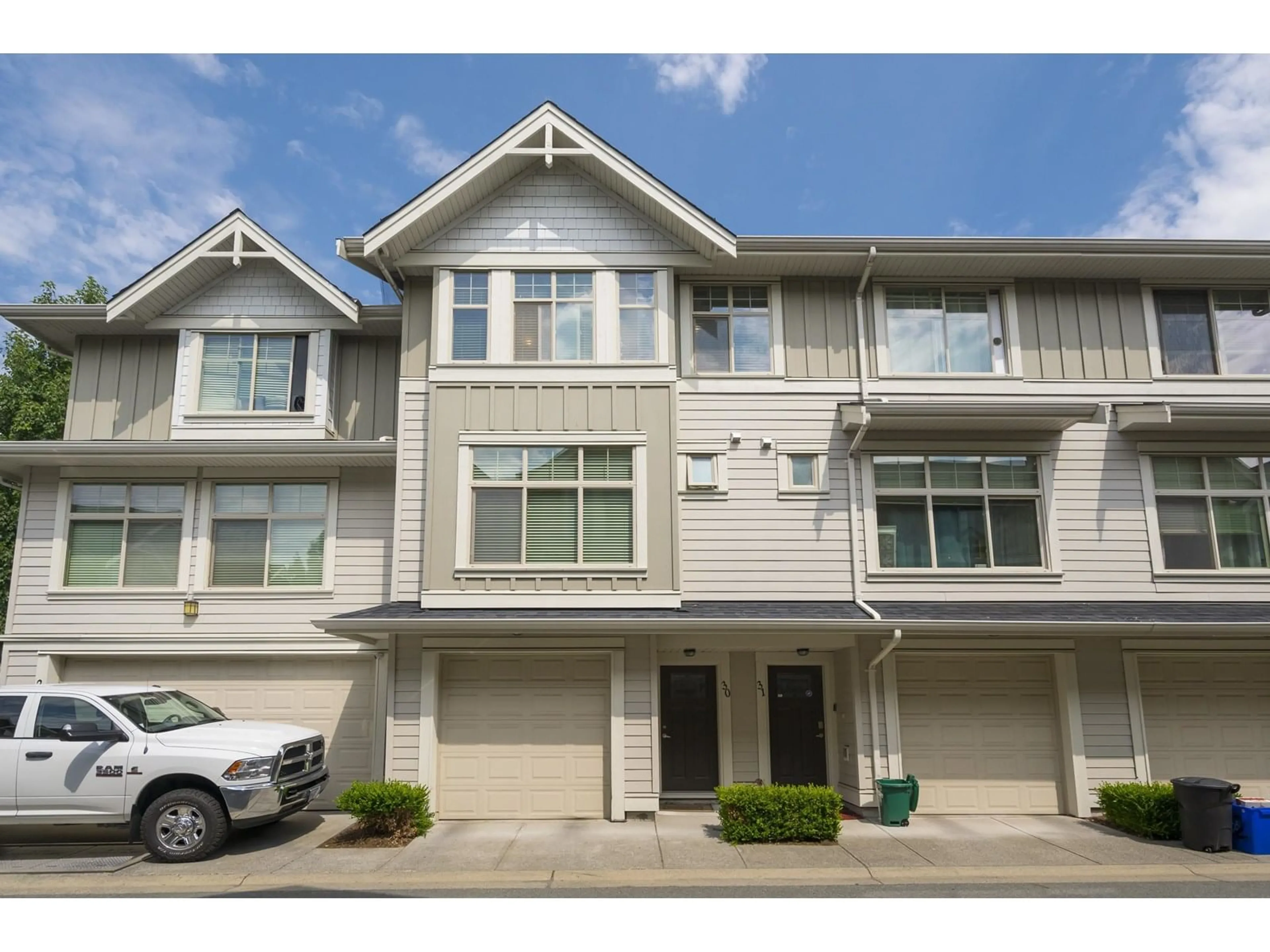 Unknown for 30 - 19525 73, Surrey British Columbia V4N6L7