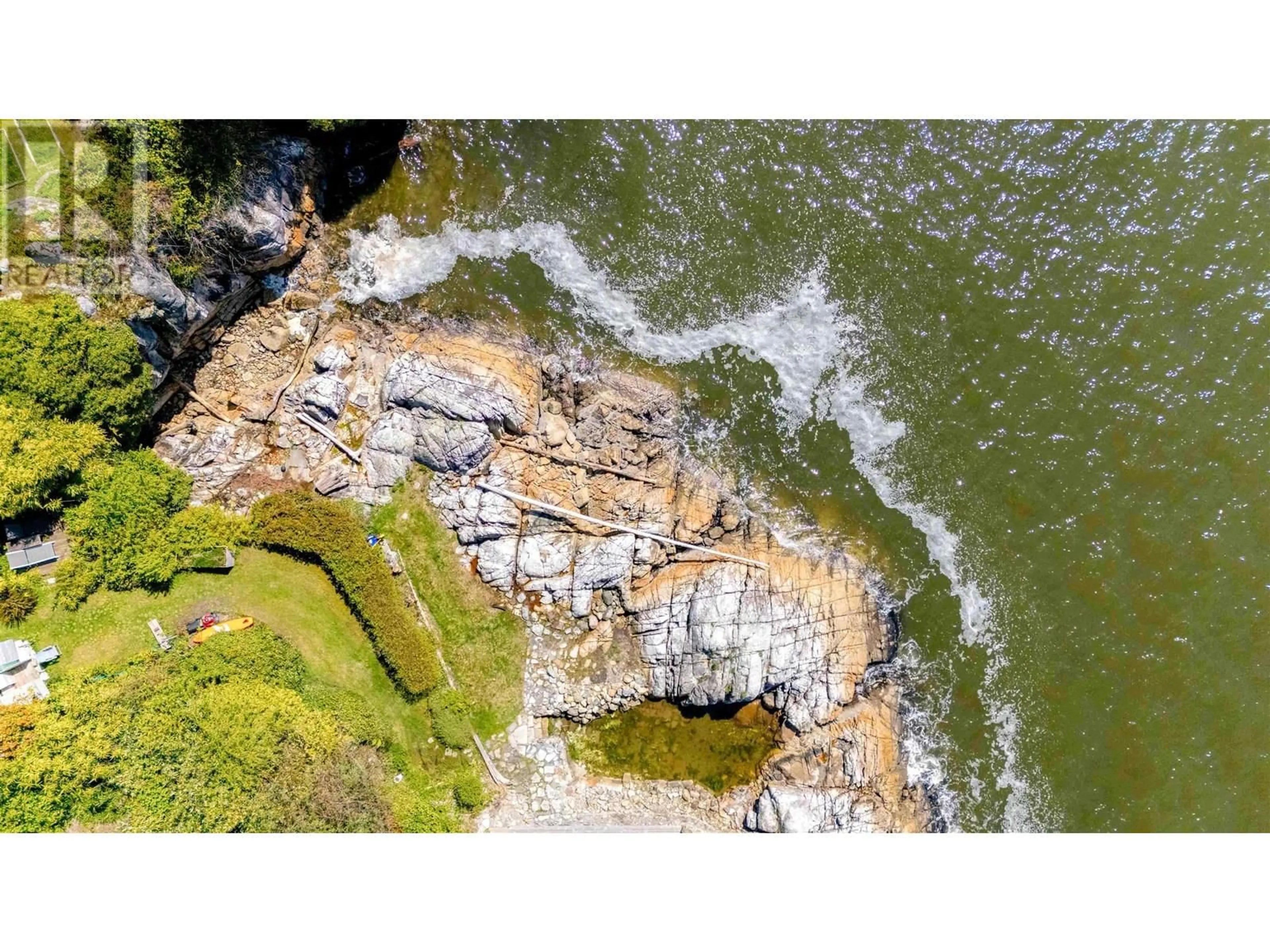 A pic from outside/outdoor area/front of a property/back of a property/a pic from drone, water/lake/river/ocean view for 5252 MARINE DRIVE, West Vancouver British Columbia V7W2P8