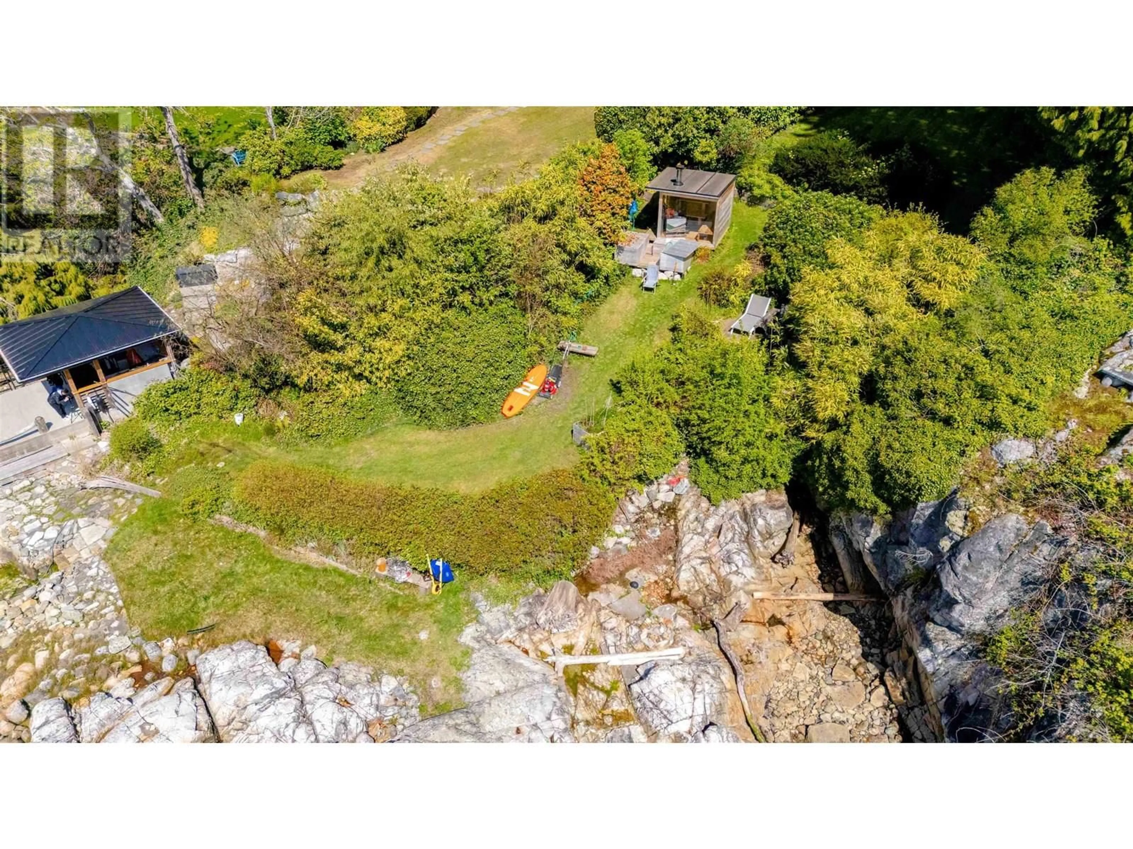A pic from outside/outdoor area/front of a property/back of a property/a pic from drone, unknown for 5252 MARINE DRIVE, West Vancouver British Columbia V7W2P8