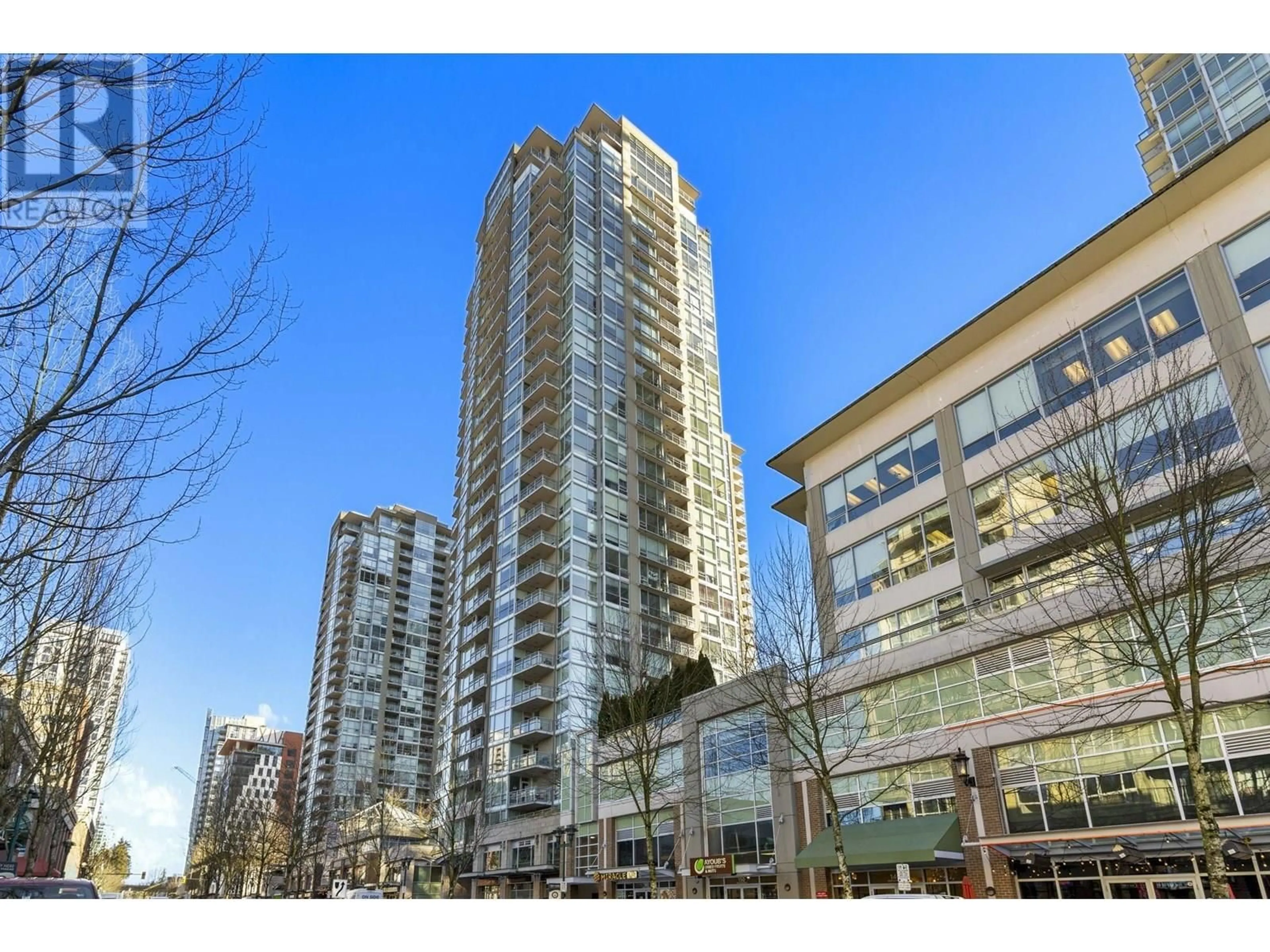 Unknown for 305 - 2968 GLEN DRIVE, Coquitlam British Columbia V3B0C4
