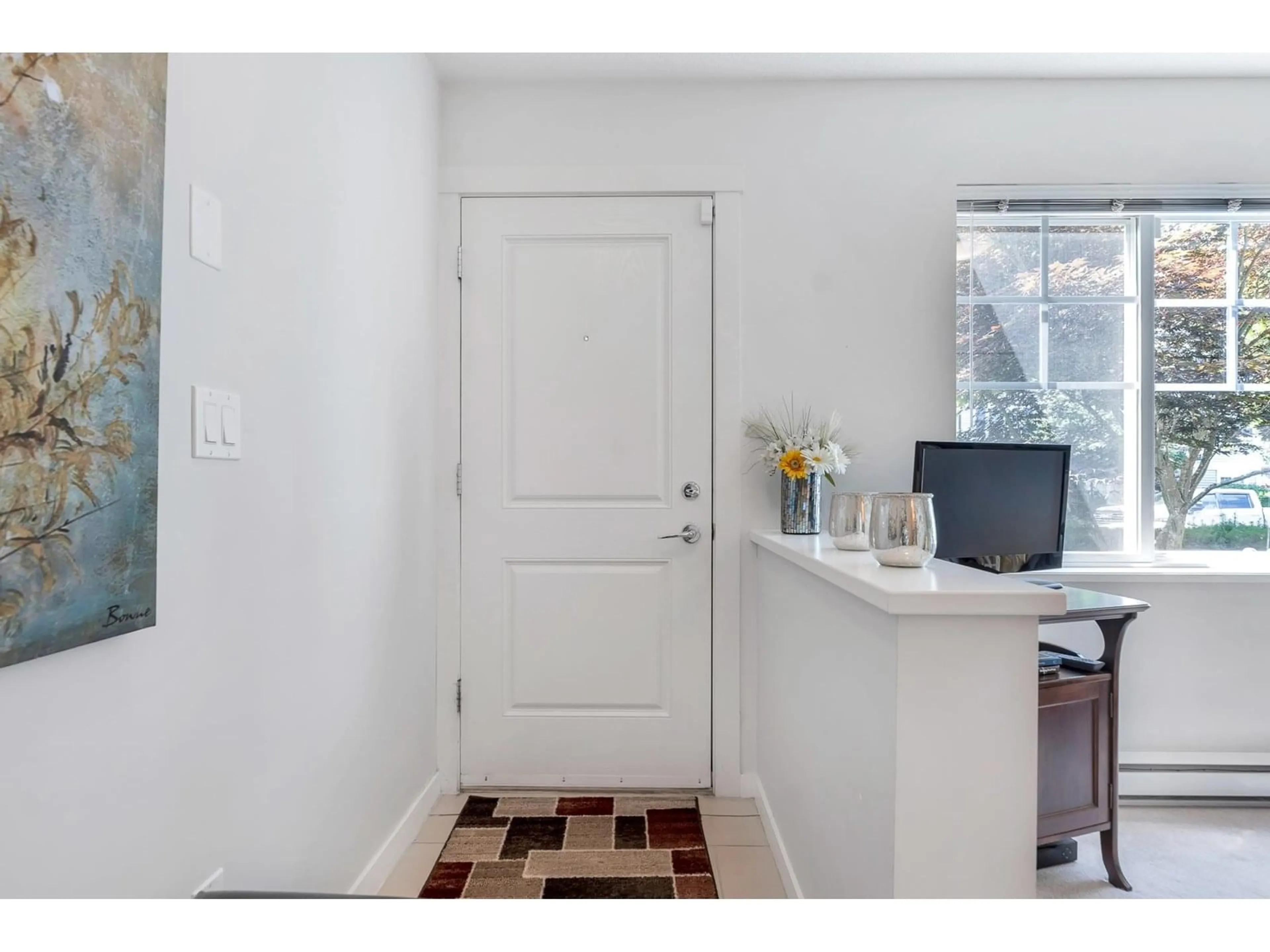 Indoor entryway for 52 - 7238 189, Surrey British Columbia V4N5Y8