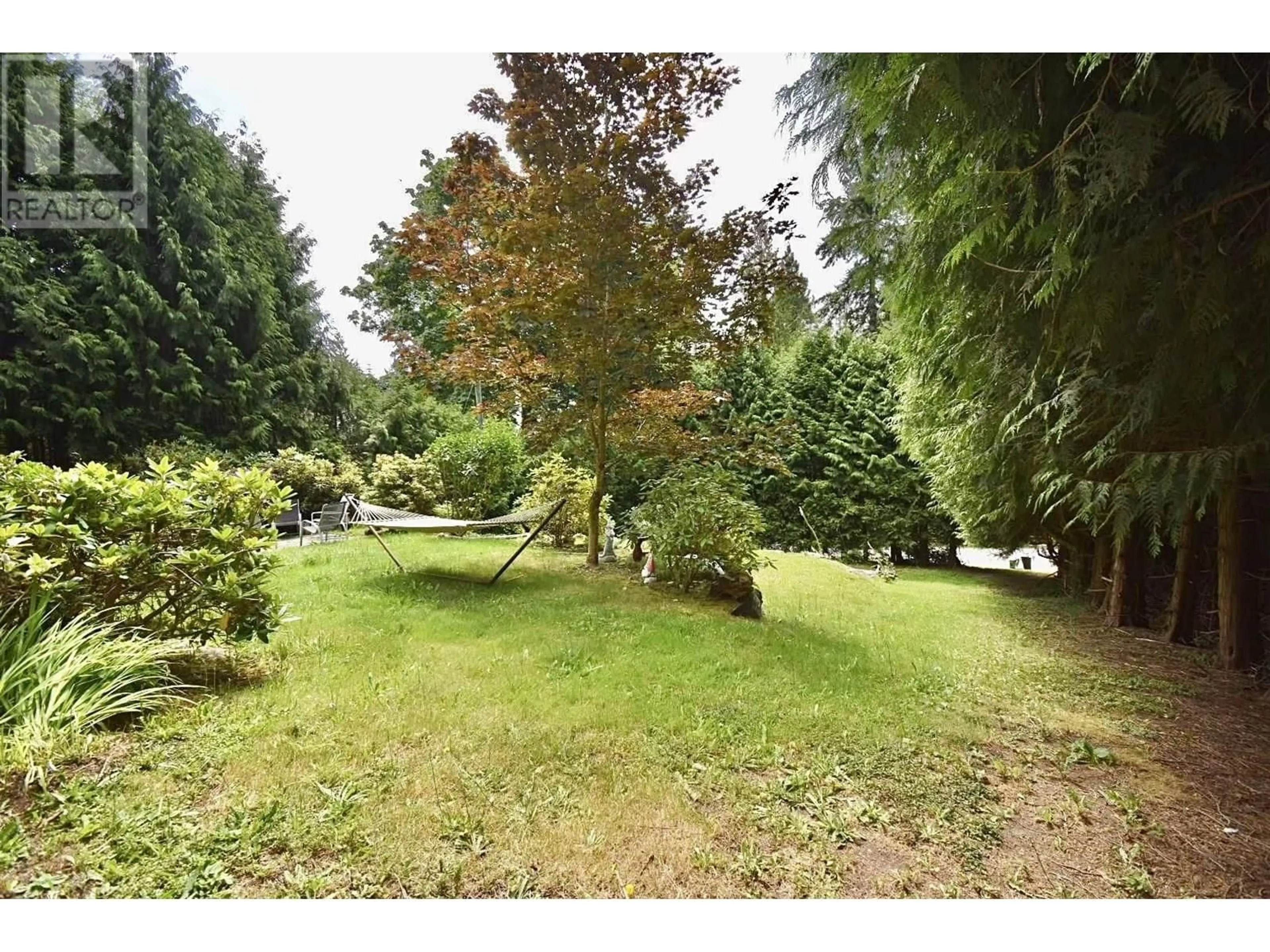 A pic from outside/outdoor area/front of a property/back of a property/a pic from drone, forest/trees view for 958 GOWER POINT ROAD, Gibsons British Columbia V0N1V3