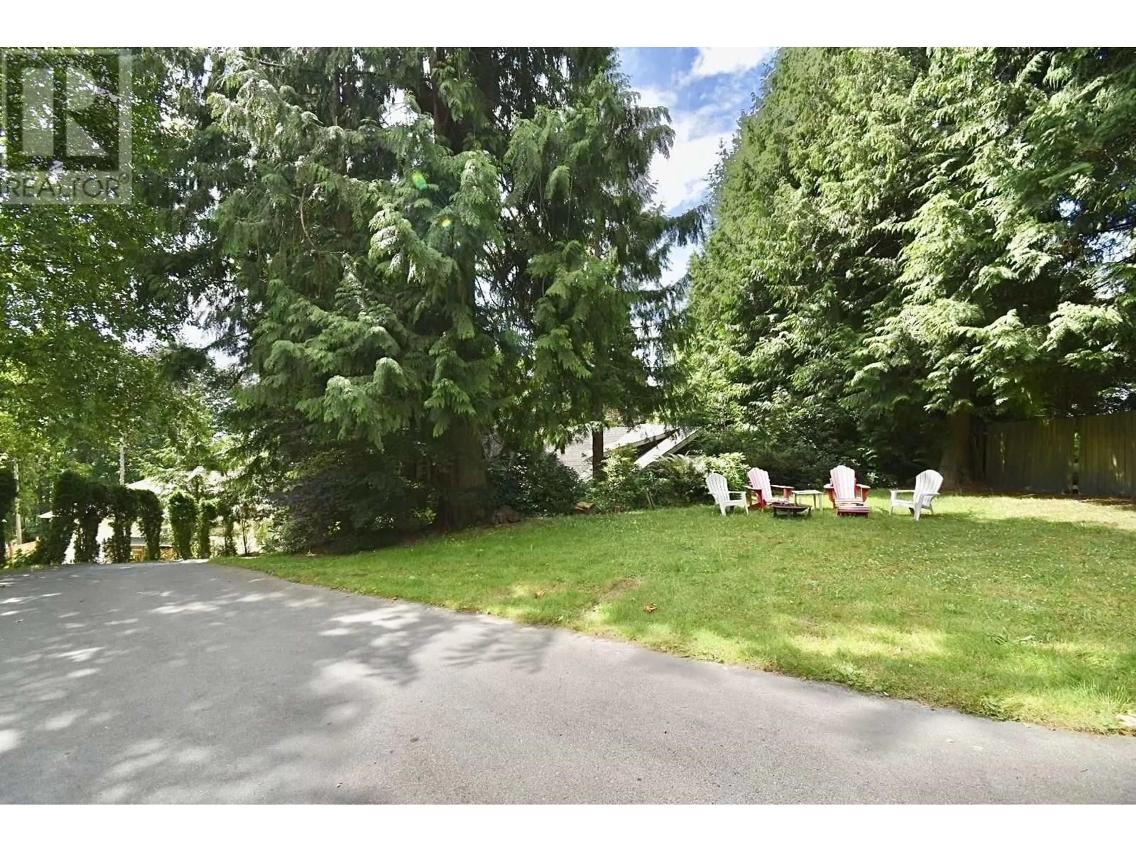 A pic from outside/outdoor area/front of a property/back of a property/a pic from drone, forest/trees view for 958 GOWER POINT ROAD, Gibsons British Columbia V0N1V3