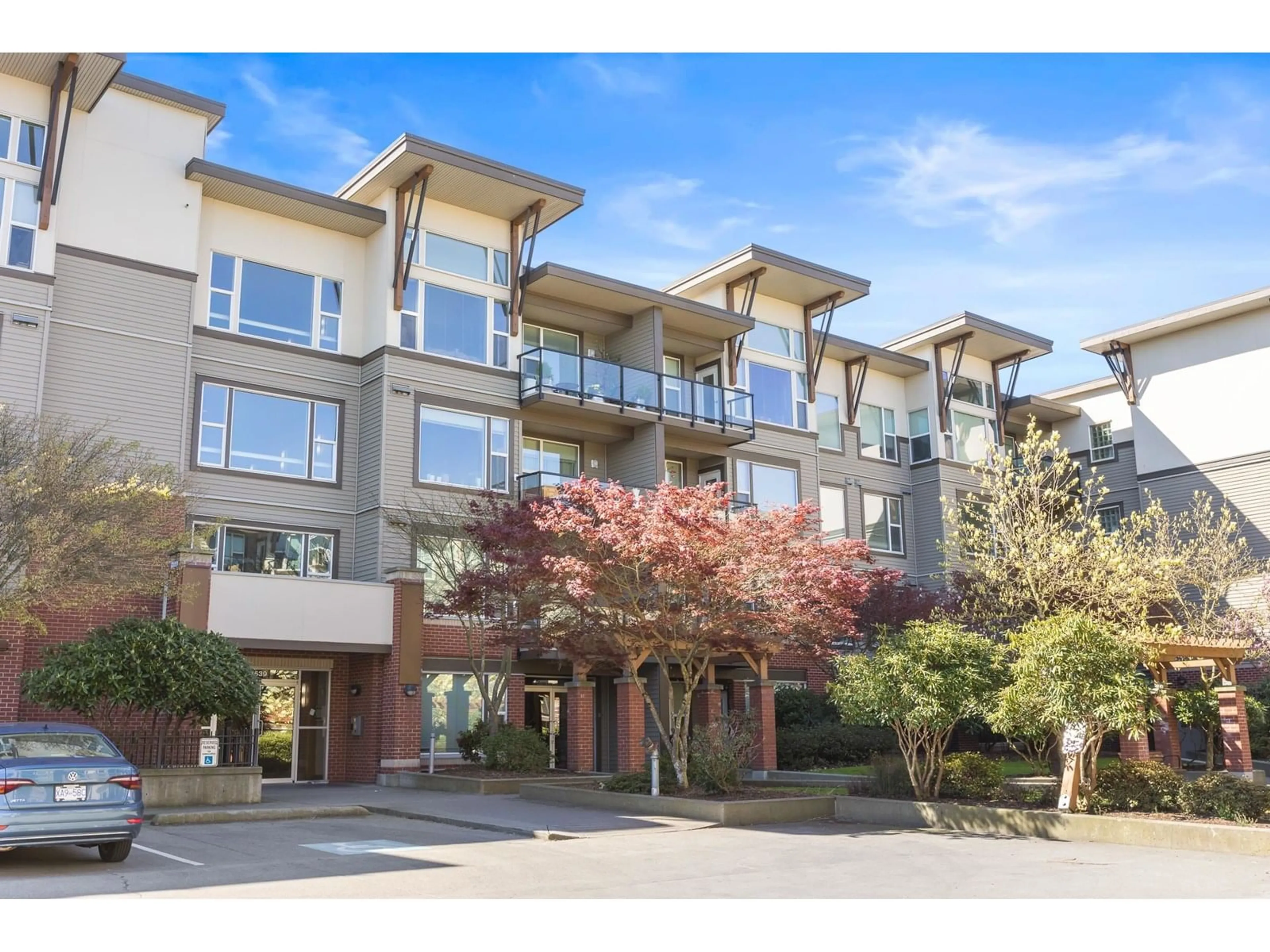 Unknown for 102 - 33539 HOLLAND, Abbotsford British Columbia V2S0C6