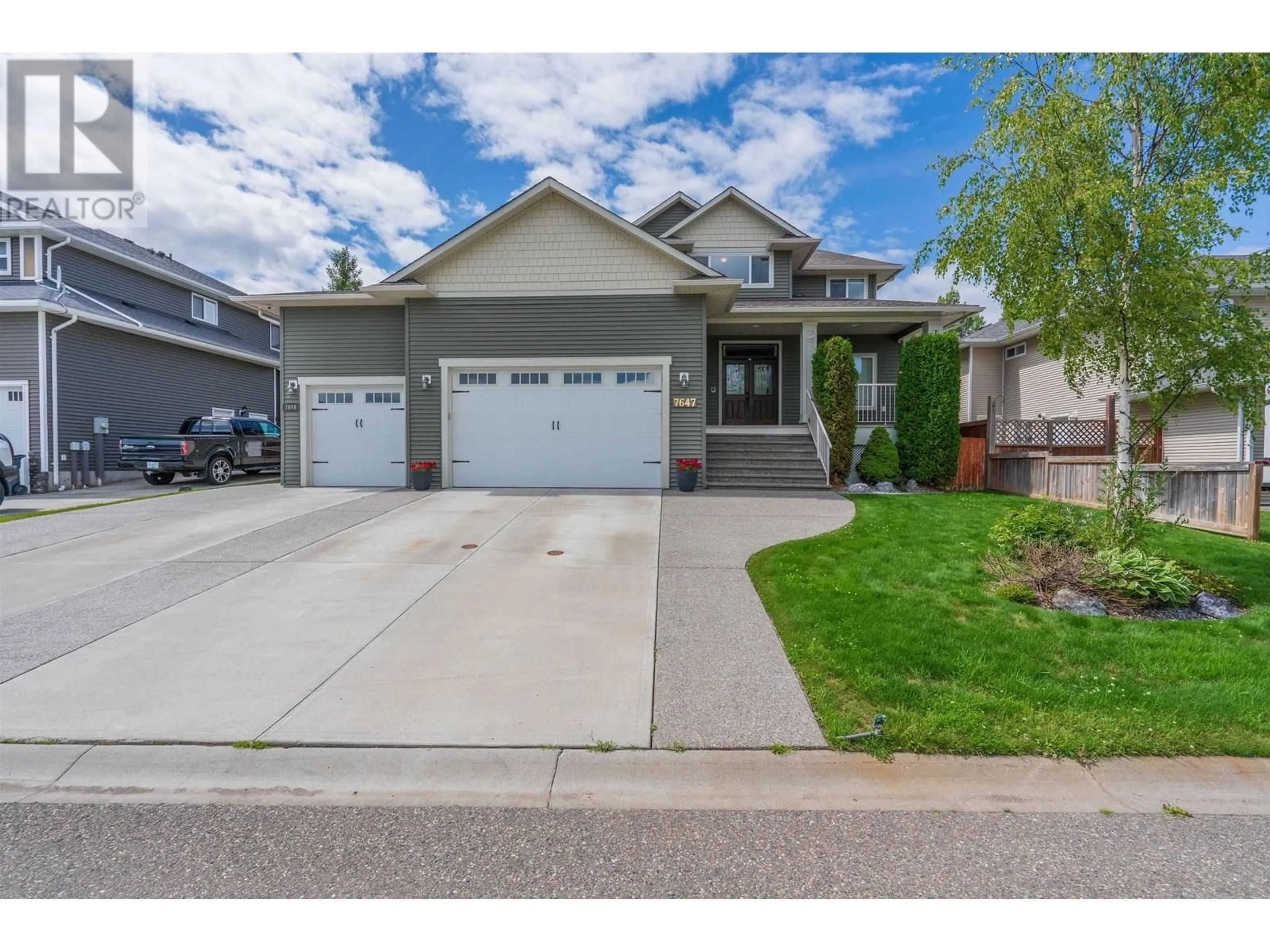 Home with vinyl exterior material, street for 7647 EASTVIEW STREET, Prince George British Columbia V2N6X9