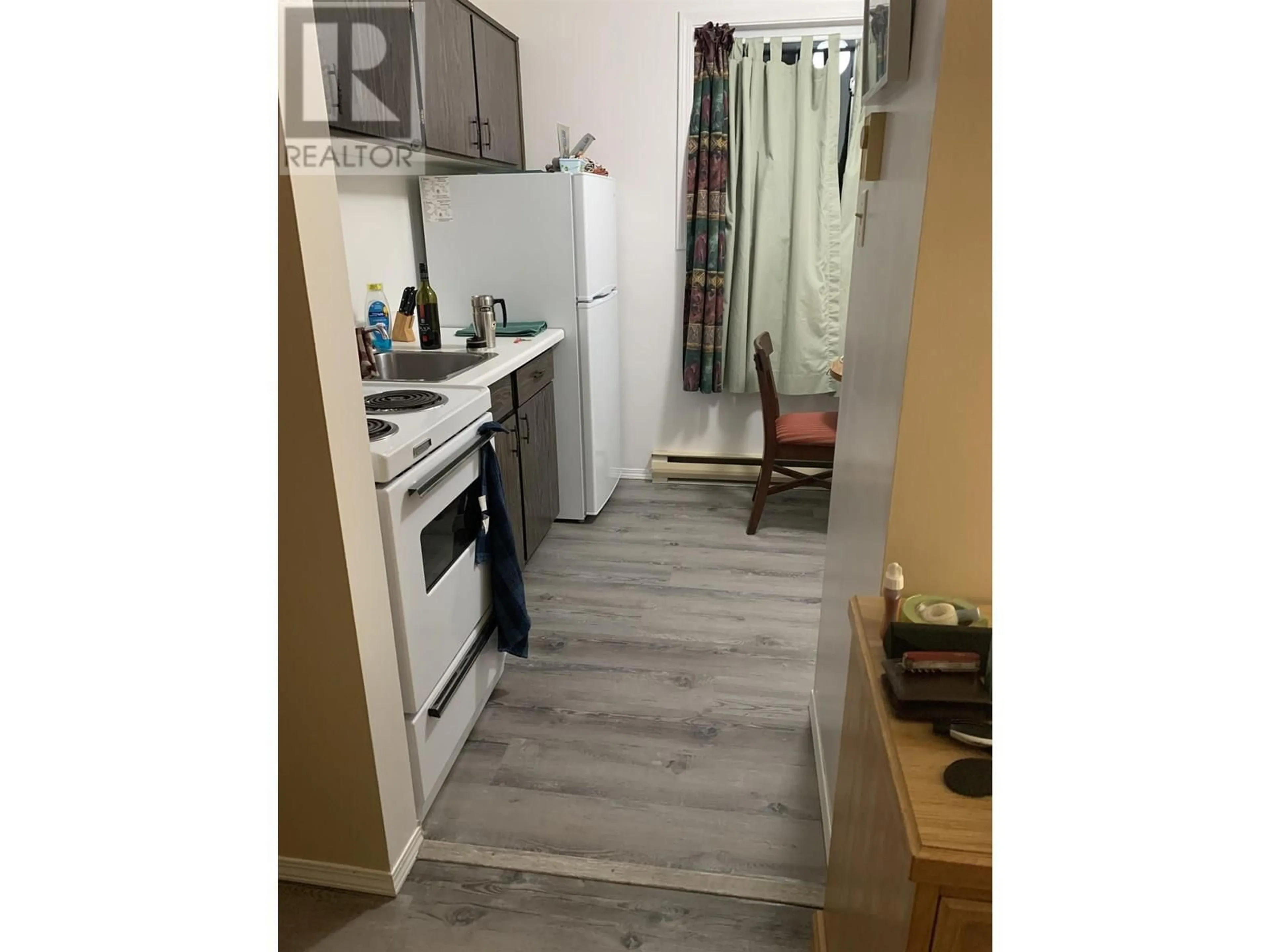 Standard kitchen, wood/laminate floor for 27 - 50 HAGAN STREET, Granisle British Columbia V0J1W0