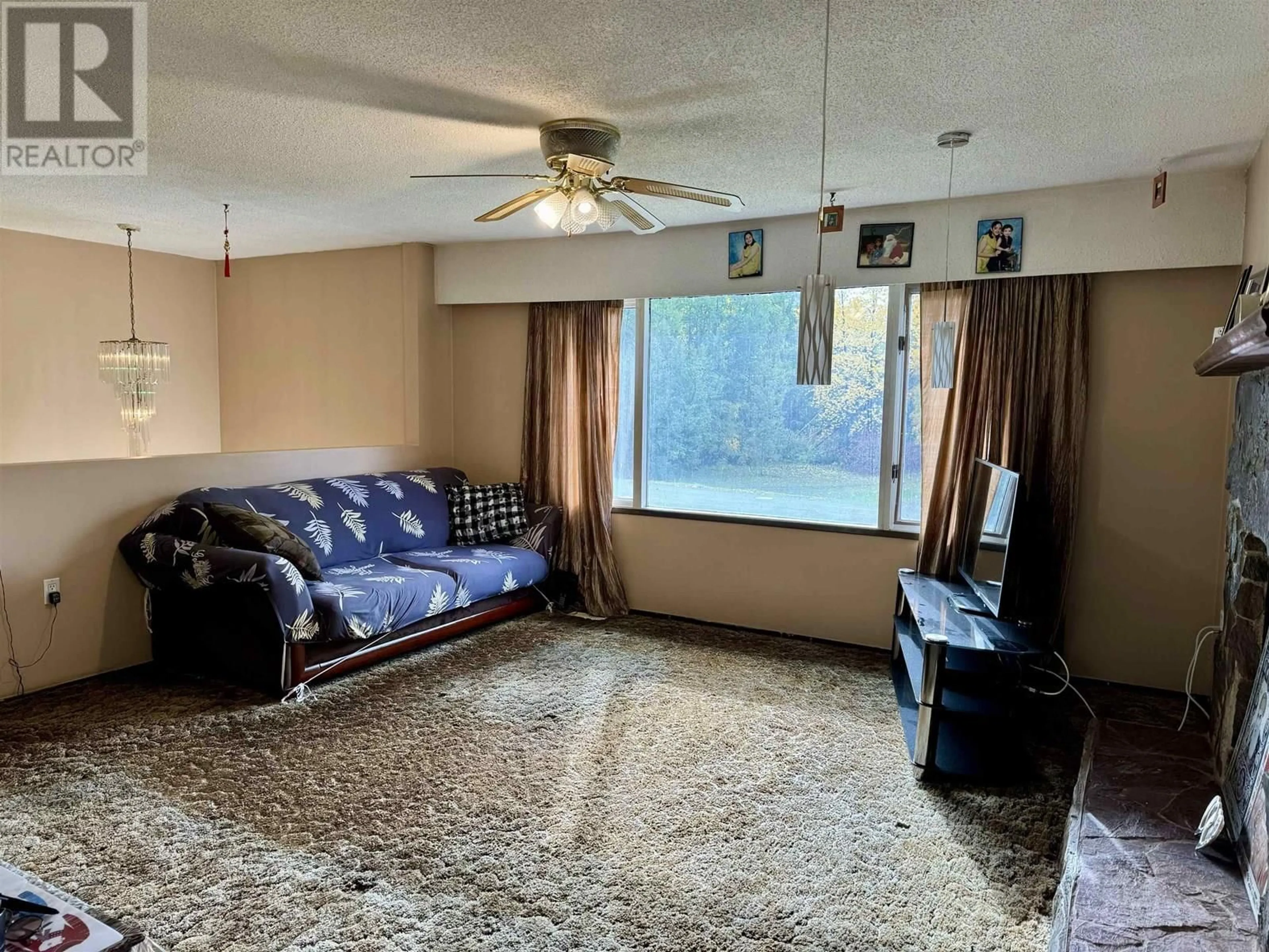 A pic of a room for 530 ASH STREET, Fort St. James British Columbia V0J1P0