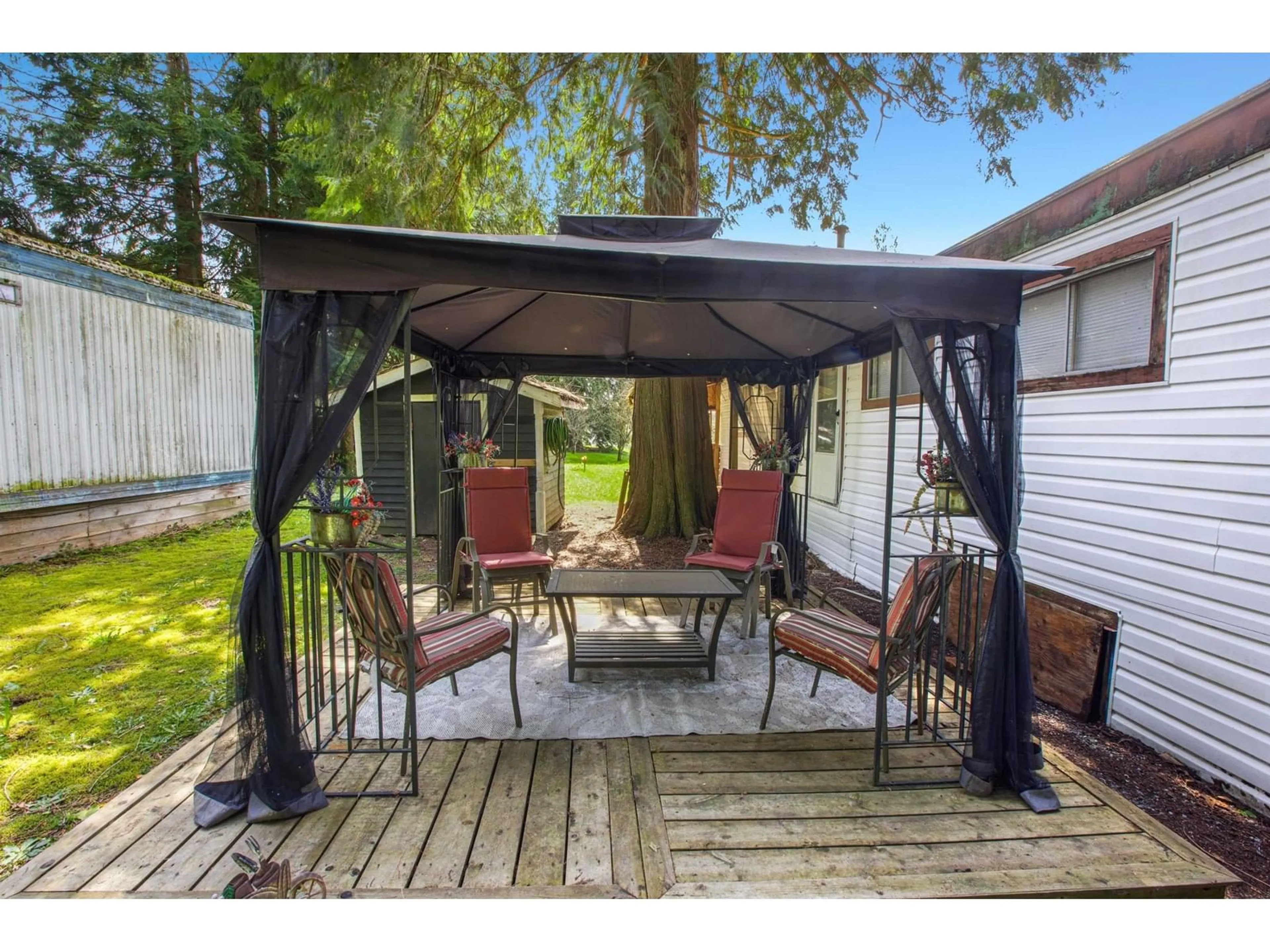 Patio, street for 3 - 35584 DURIEU, Mission British Columbia V2V7K9