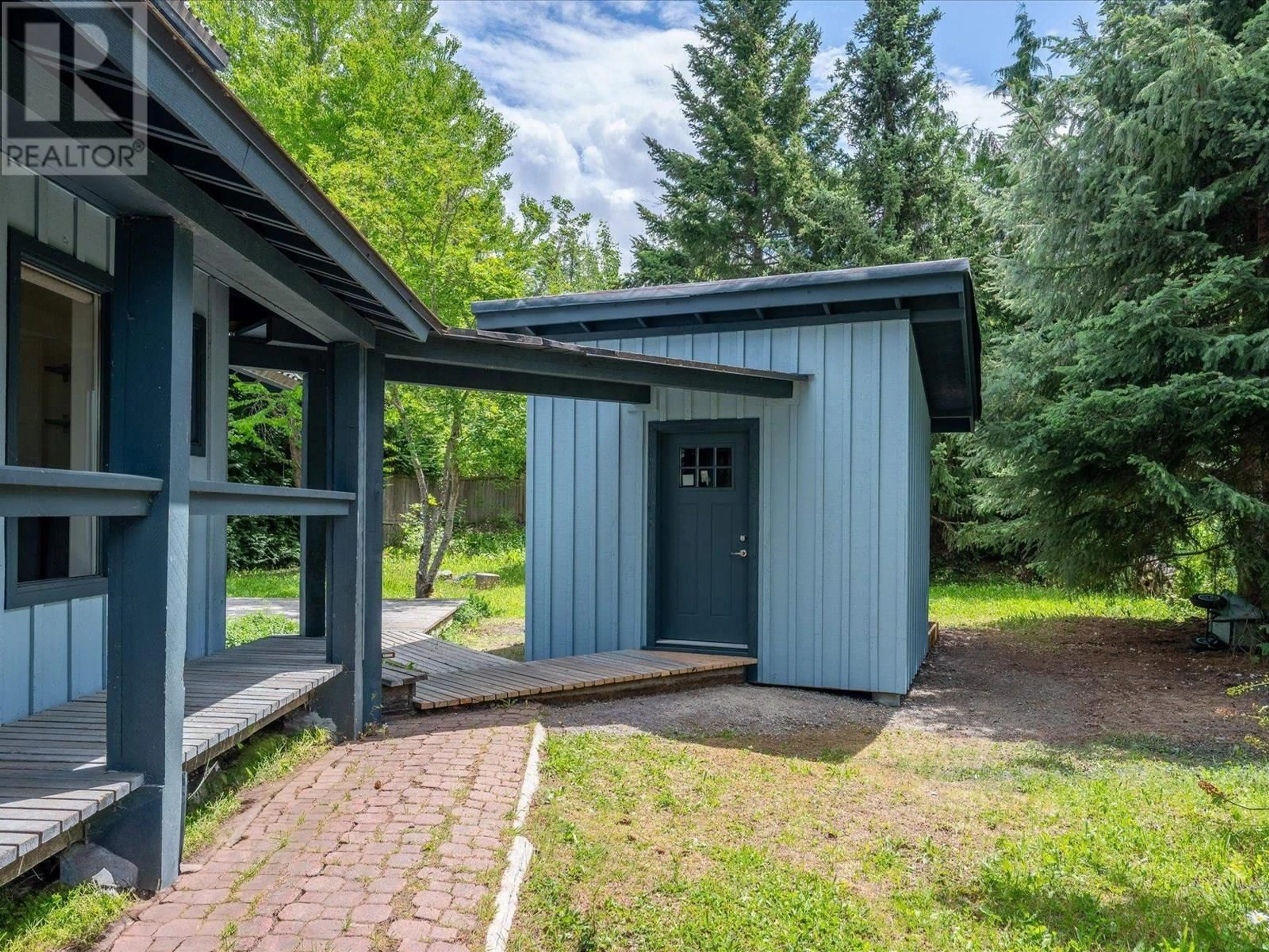 Shed for 6400 EASY STREET, Whistler British Columbia V8E0C5