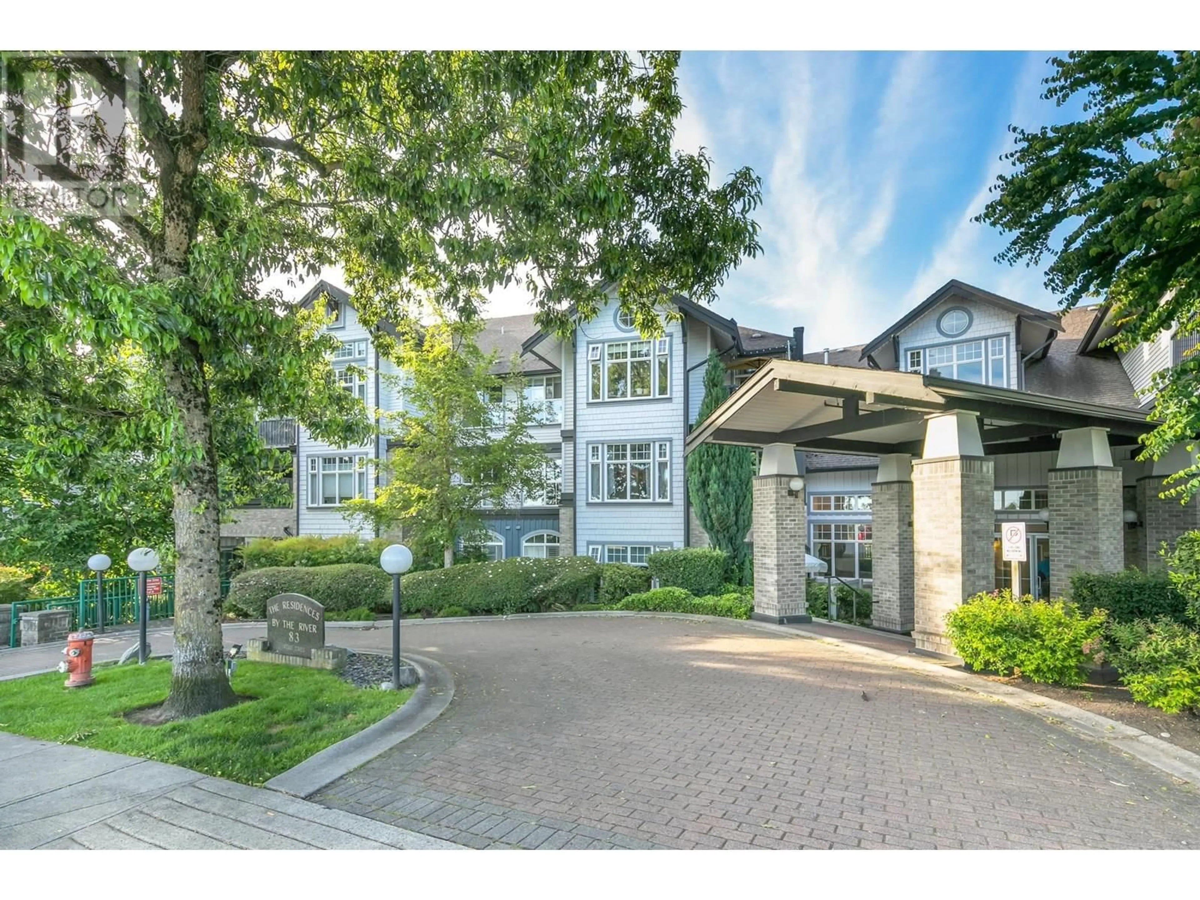 Unknown for 202 - 83 STAR CRESCENT, New Westminster British Columbia V3M6X8