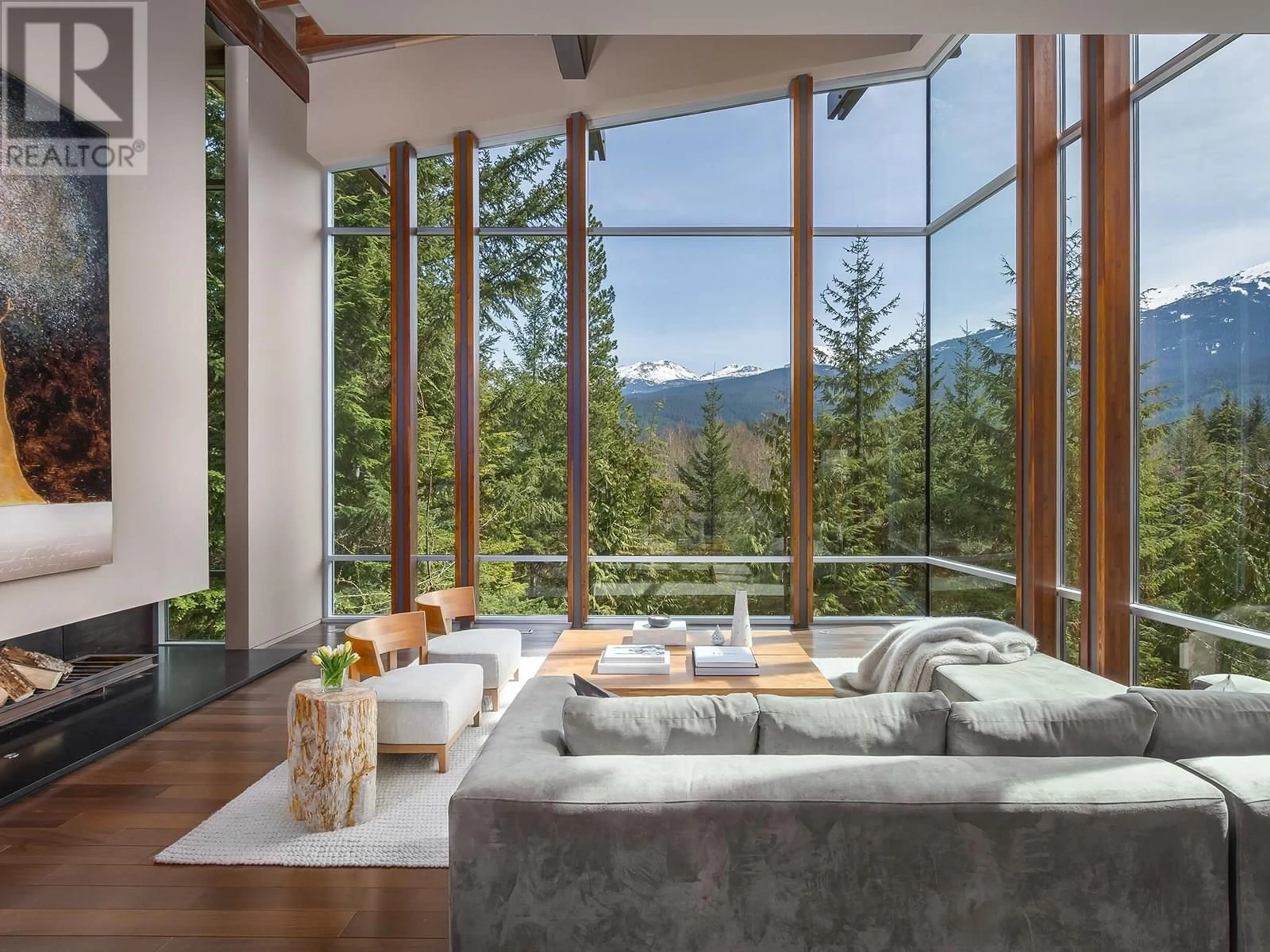 Living room with furniture, unknown for 7452 TREETOP LANE, Whistler British Columbia V8E0E9