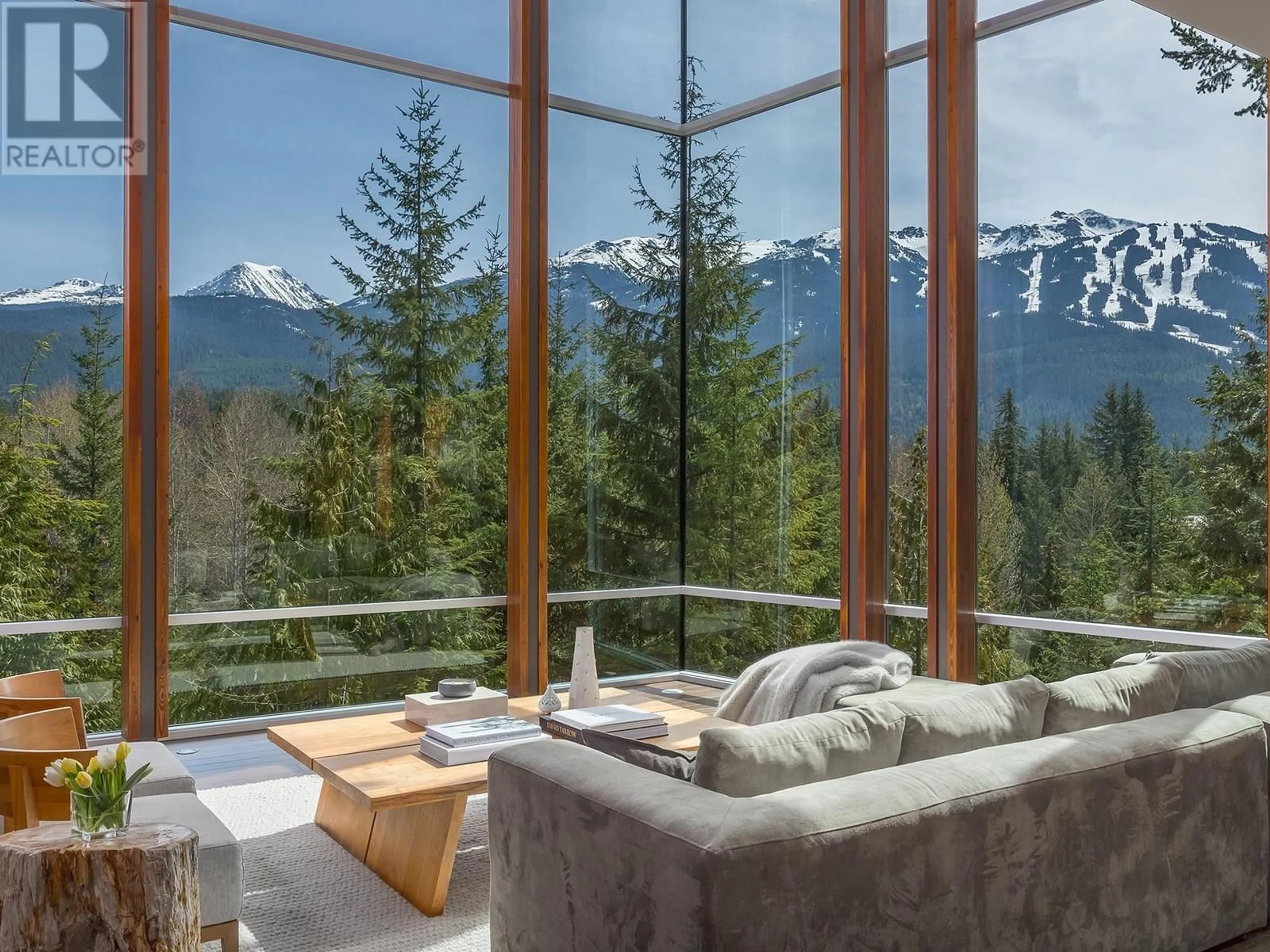 Living room with furniture, unknown for 7452 TREETOP LANE, Whistler British Columbia V8E0E9