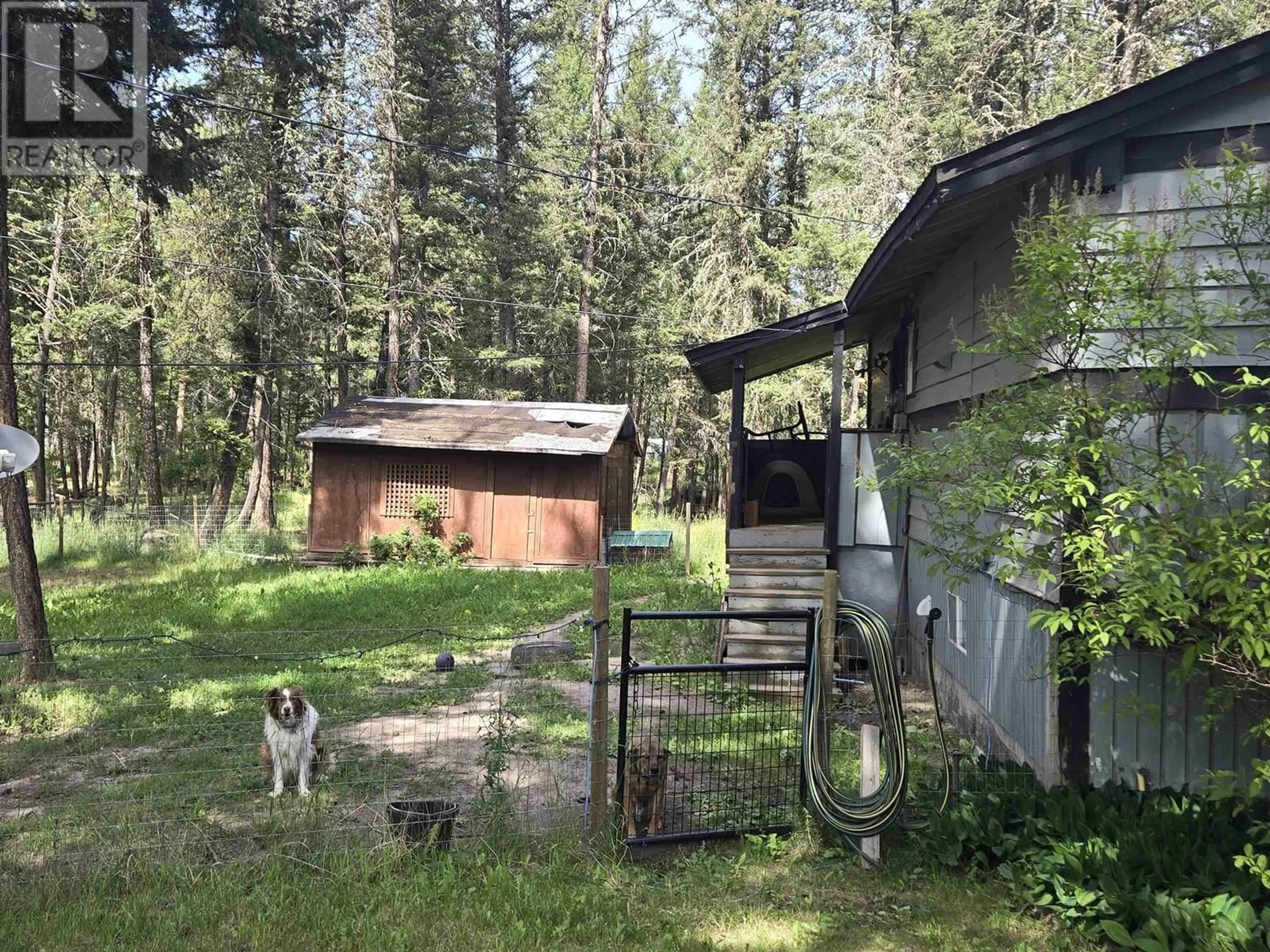Shed for 4987 SMITH ROAD, 108 Mile Ranch British Columbia V0K2Z0
