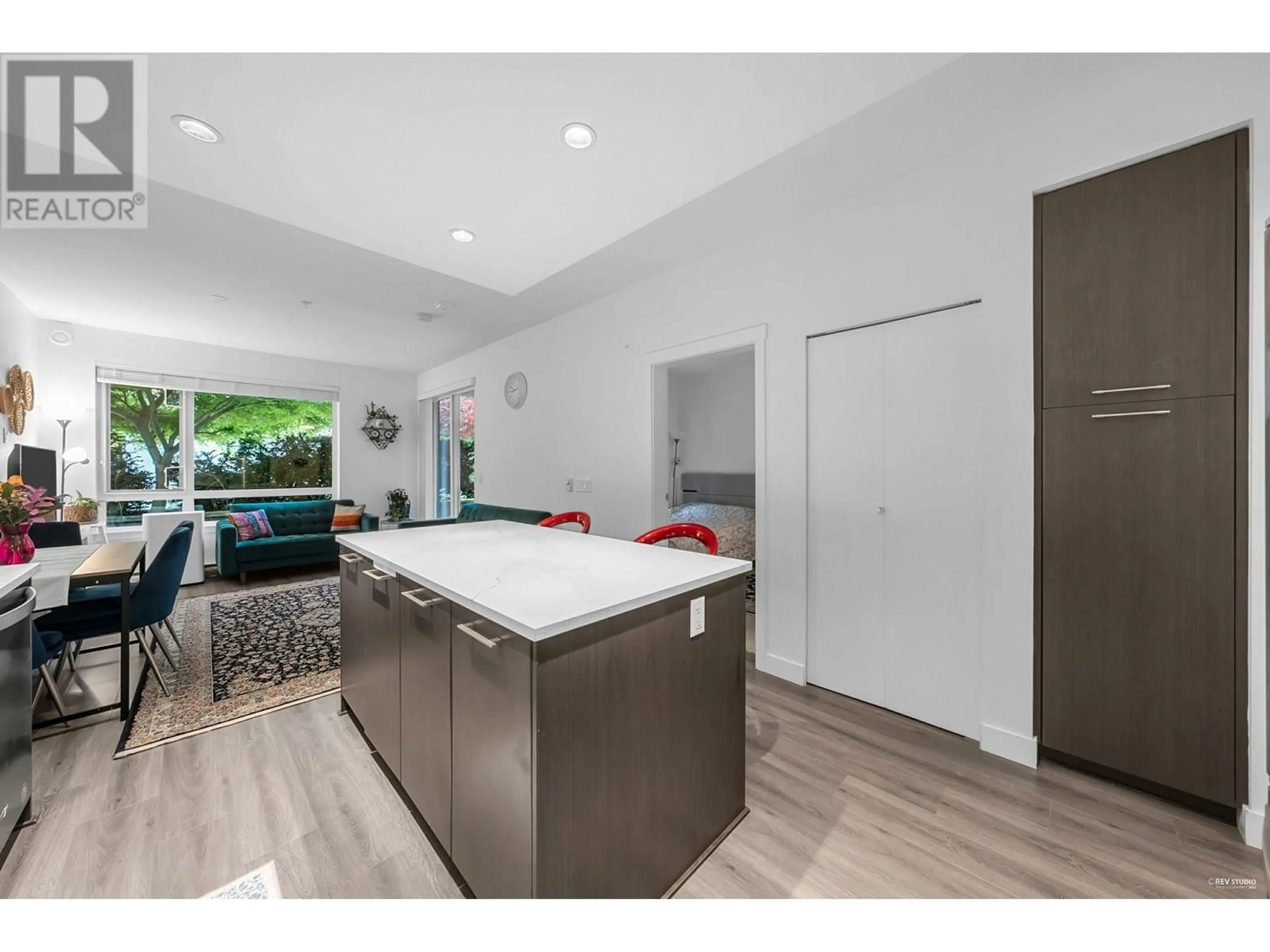 Open concept kitchen, unknown for 106 - 2382 ATKINS AVENUE, Port Coquitlam British Columbia V3C0G7