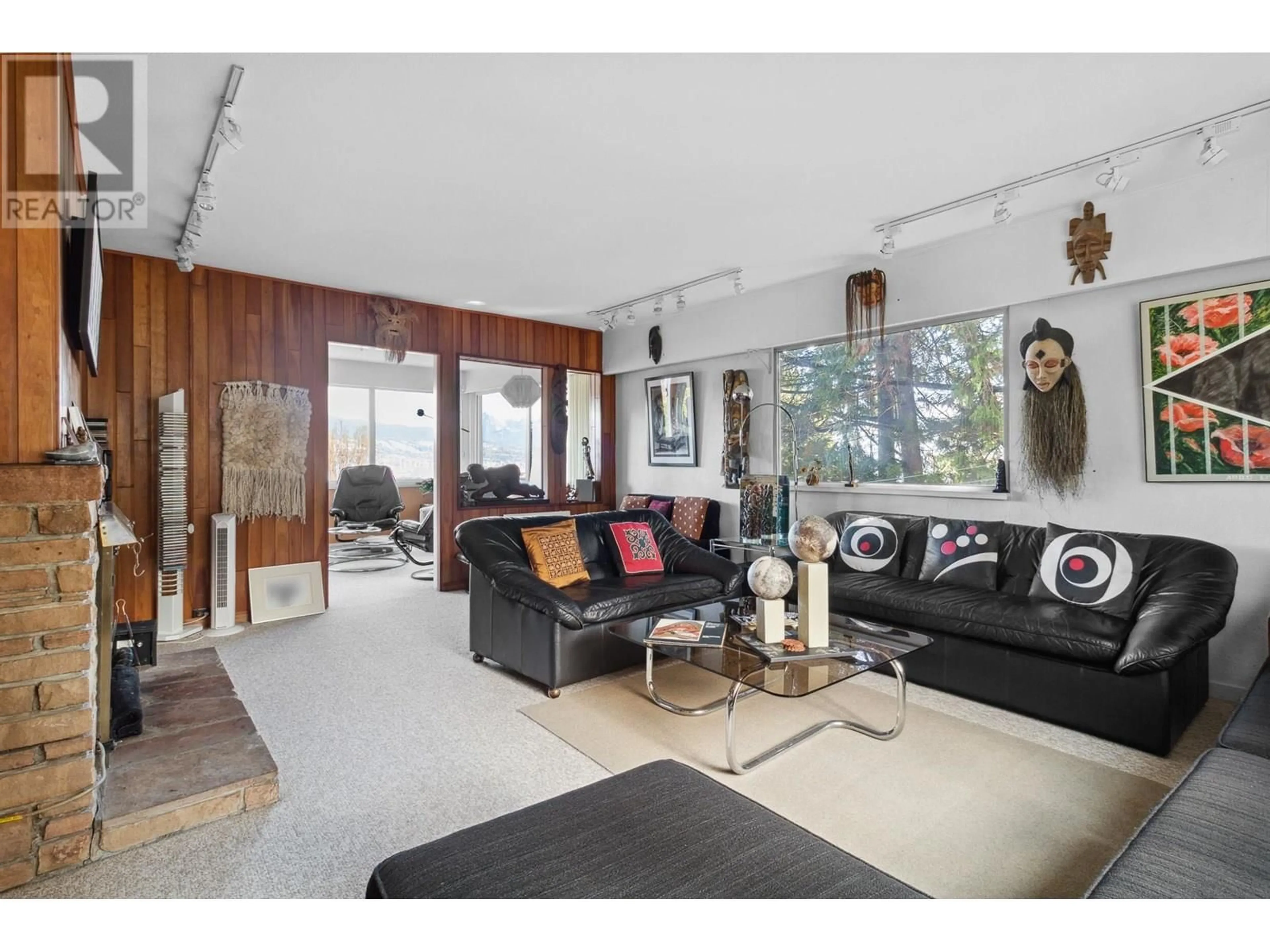 Living room with furniture, unknown for 4557 4TH AVENUE, Vancouver British Columbia V6R1R4