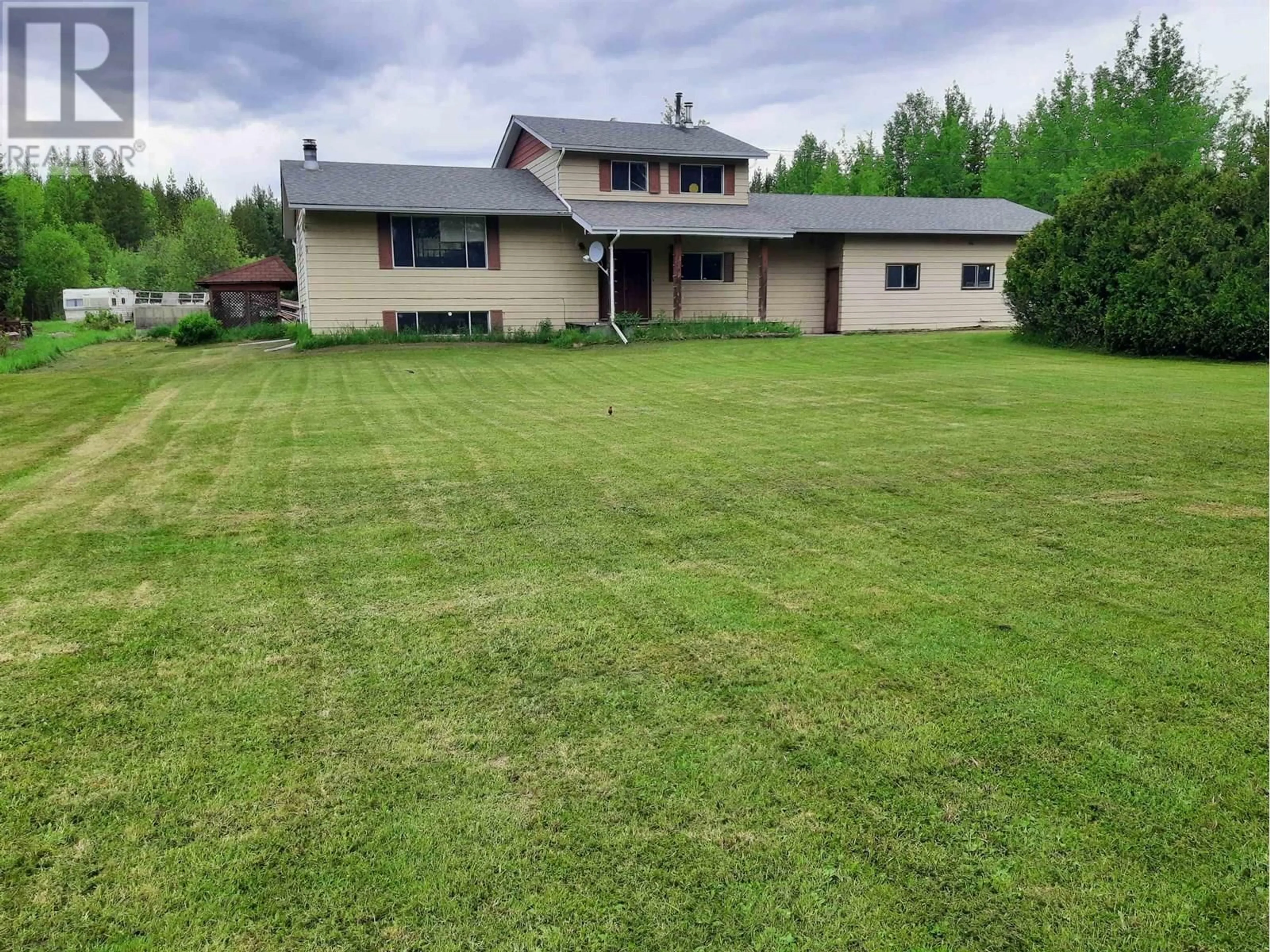 A pic from outside/outdoor area/front of a property/back of a property/a pic from drone, unknown for 9525 SUTLEY ROAD, Prince George British Columbia V2N5V4