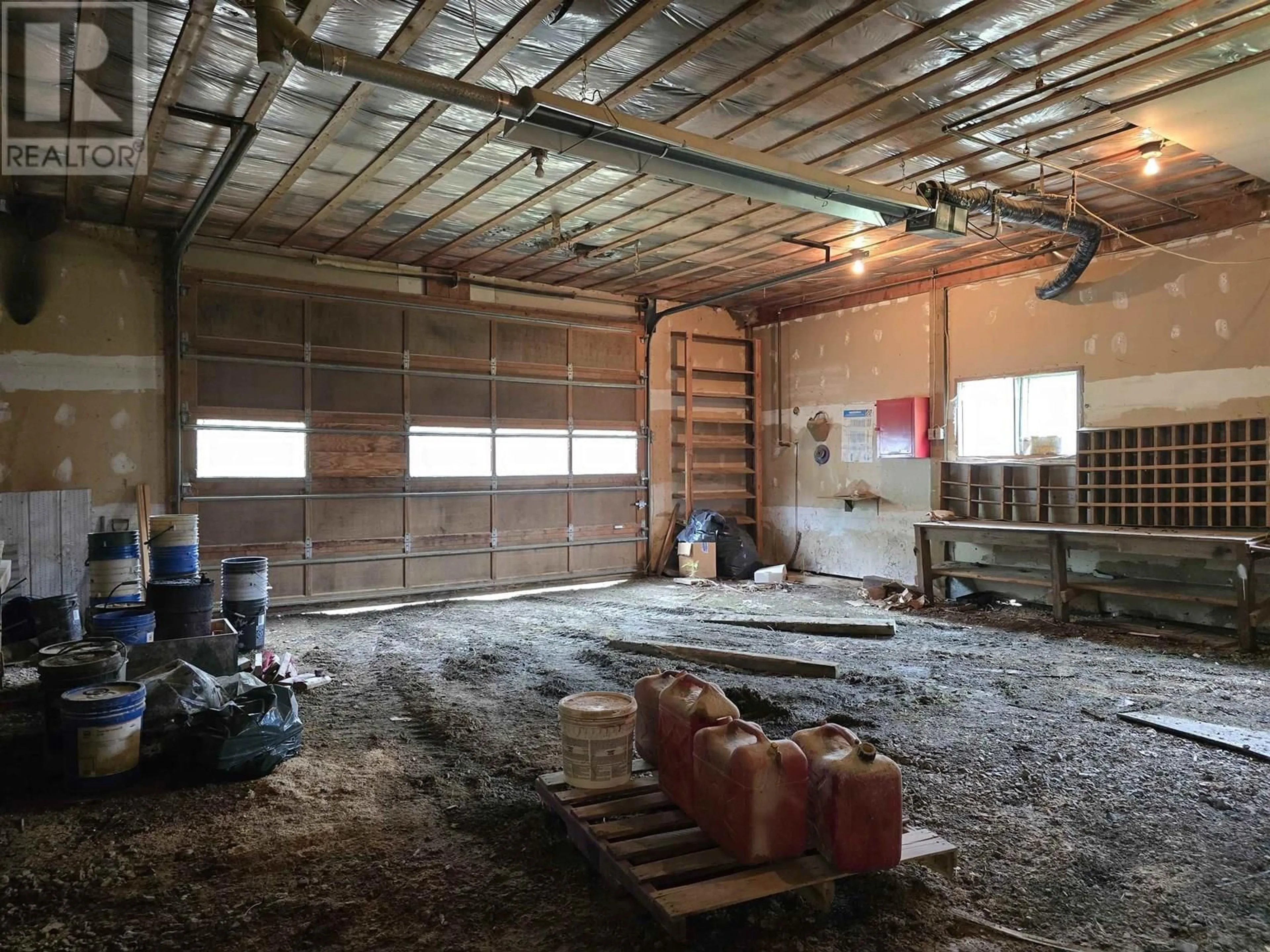 Indoor garage for 9525 SUTLEY ROAD, Prince George British Columbia V2N5V4