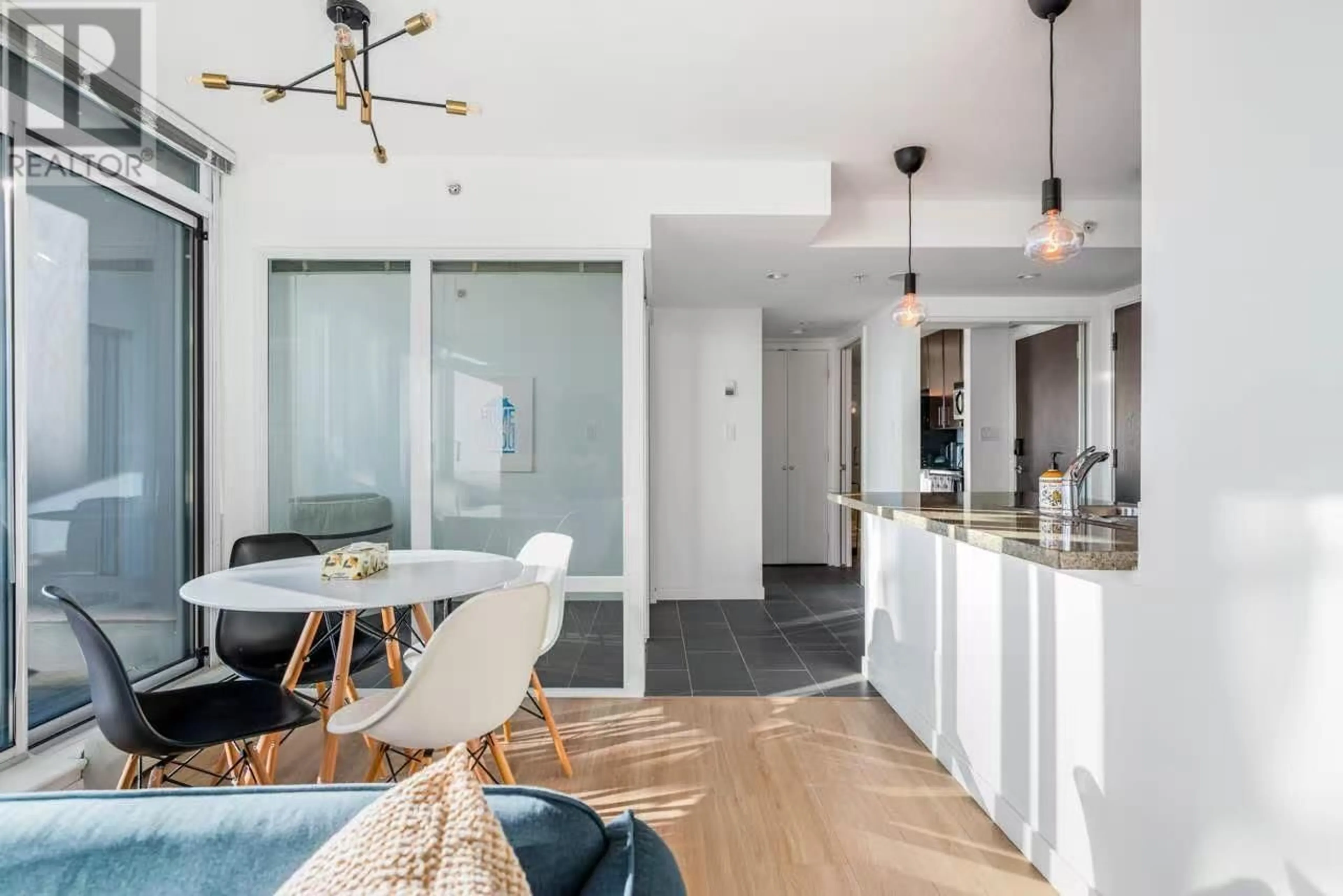 Open concept kitchen, unknown for 518 - 618 ABBOTT STREET, Vancouver British Columbia V6B0C1