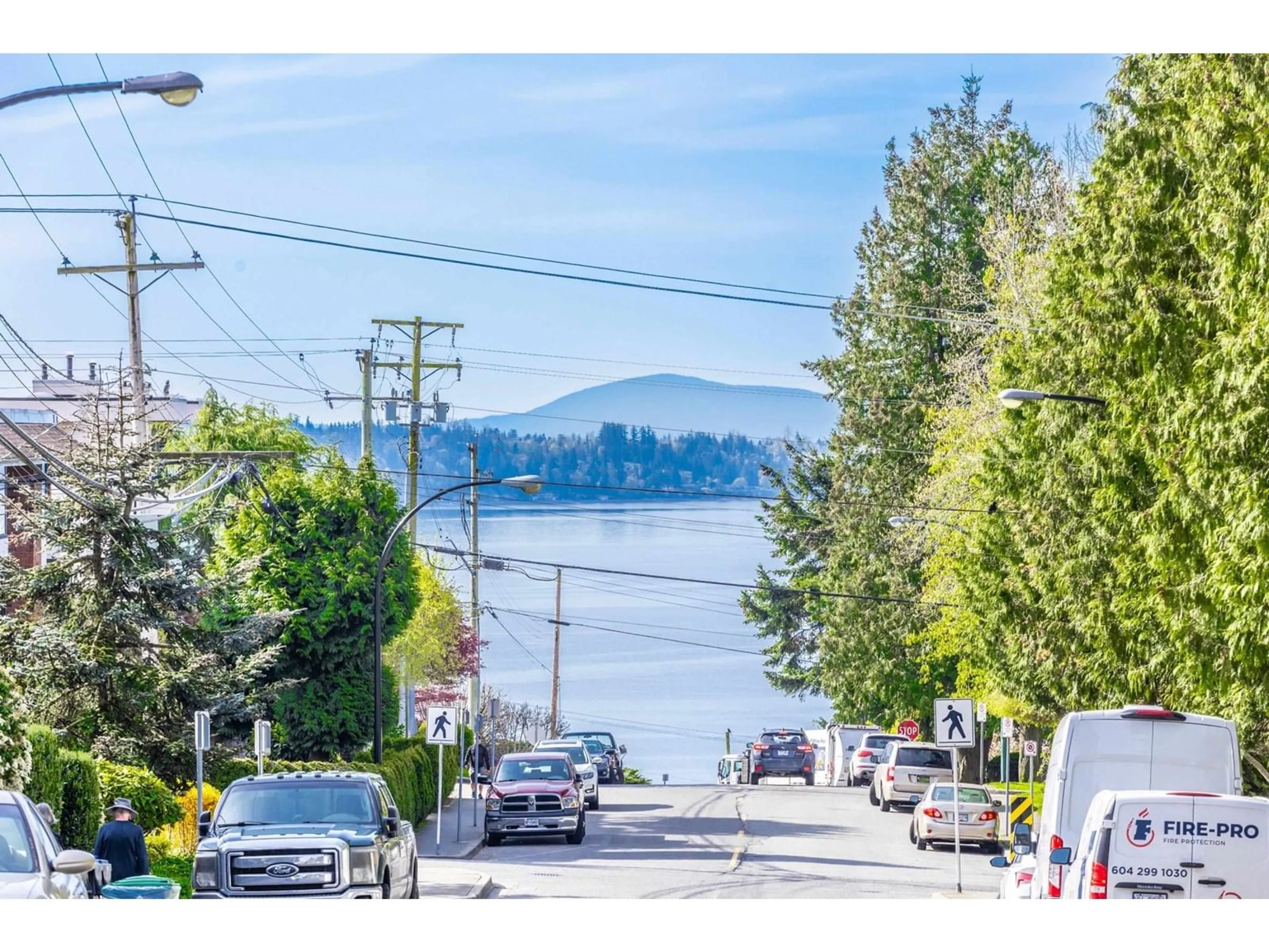 Unknown for 103 - 1351 MARTIN, White Rock British Columbia V4A6Y8