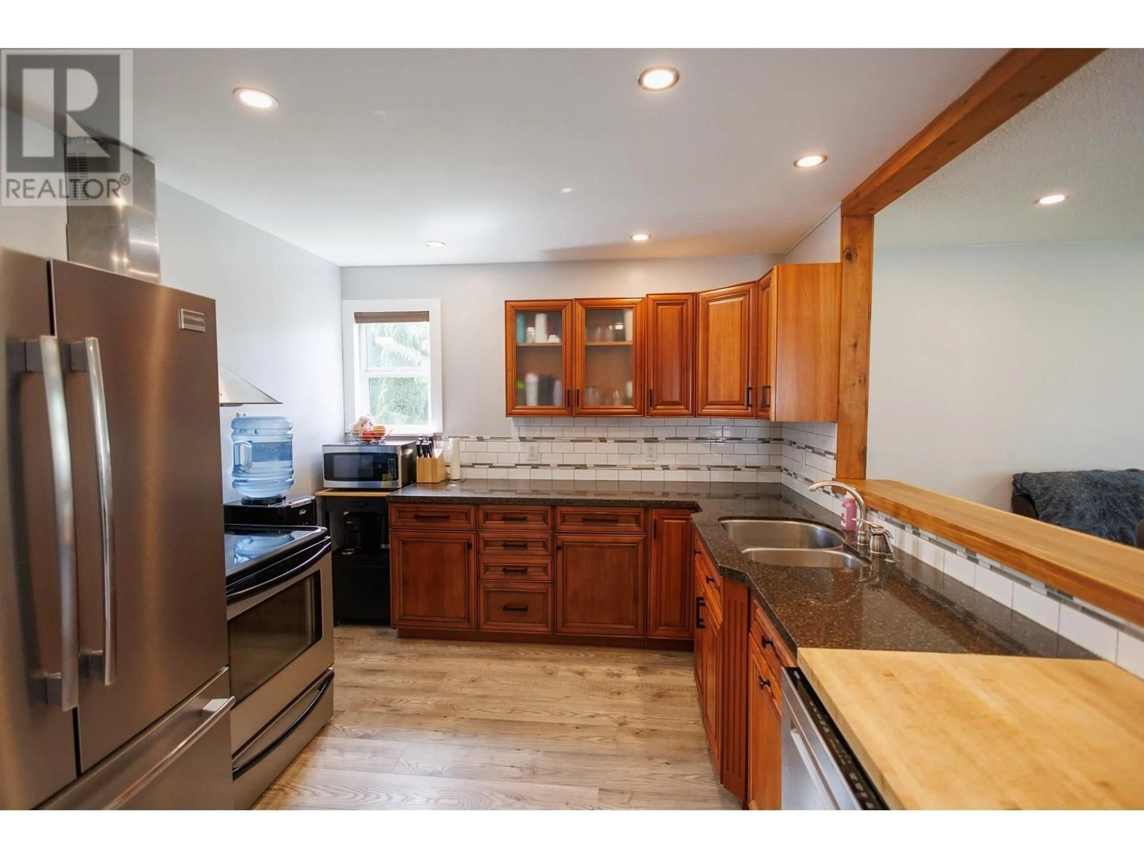 Standard kitchen, unknown for 4643 GOULET AVENUE, Terrace British Columbia V8G1B7