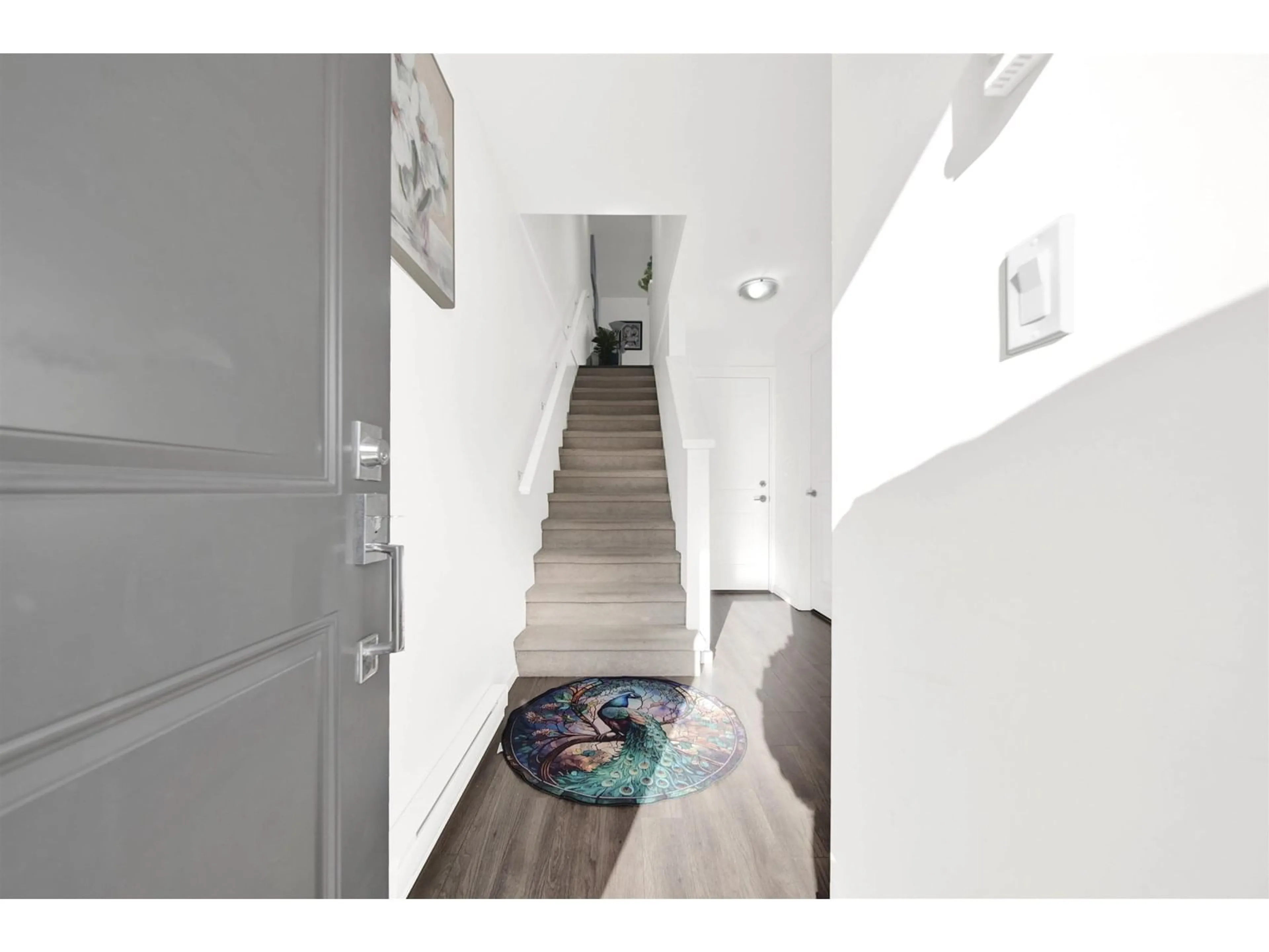 Indoor entryway for 30 - 13636 81A, Surrey British Columbia V3W1H9