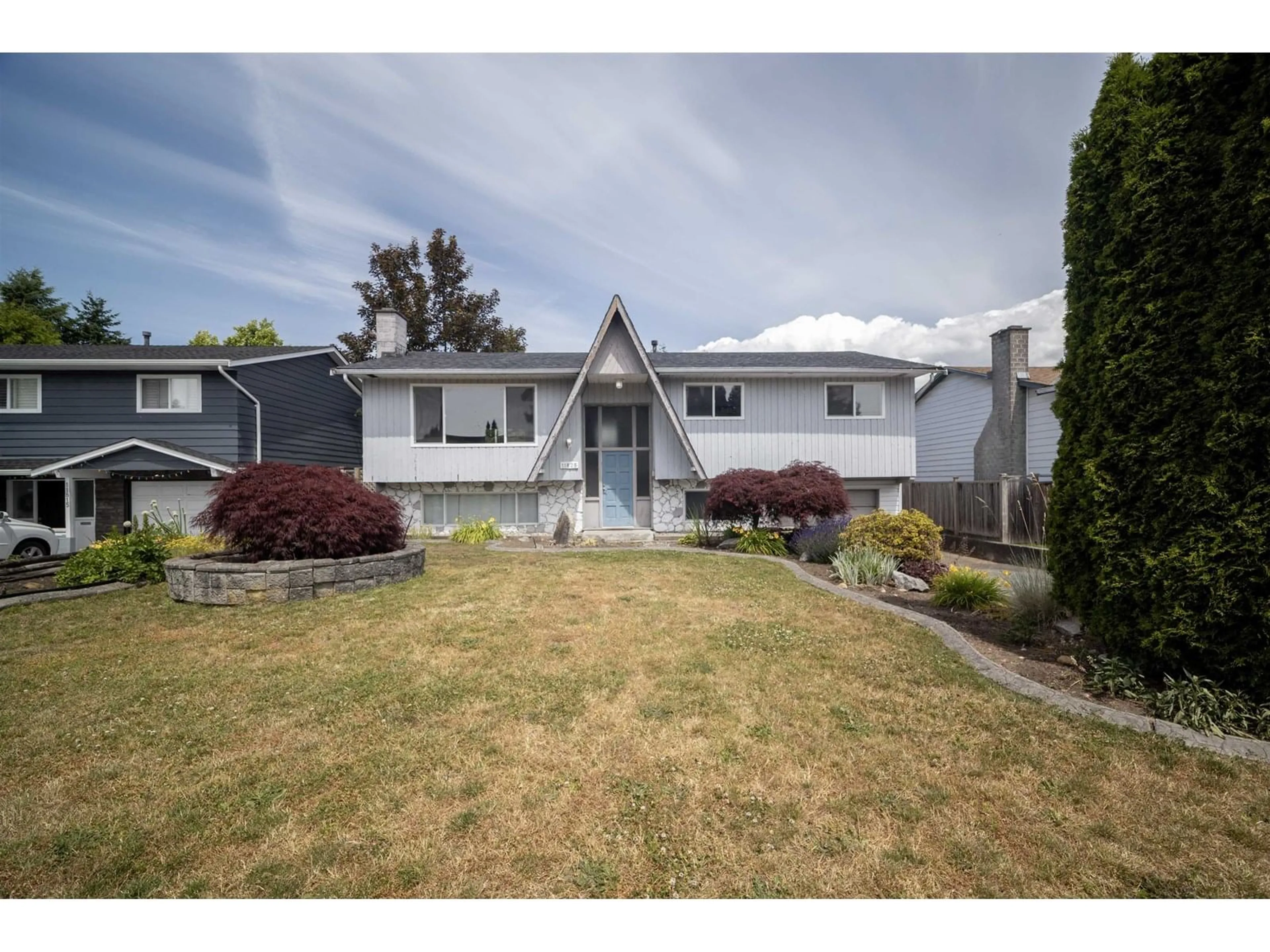Home with vinyl exterior material, street for 11825 COWLEY NORTH, Delta British Columbia V4E1W5