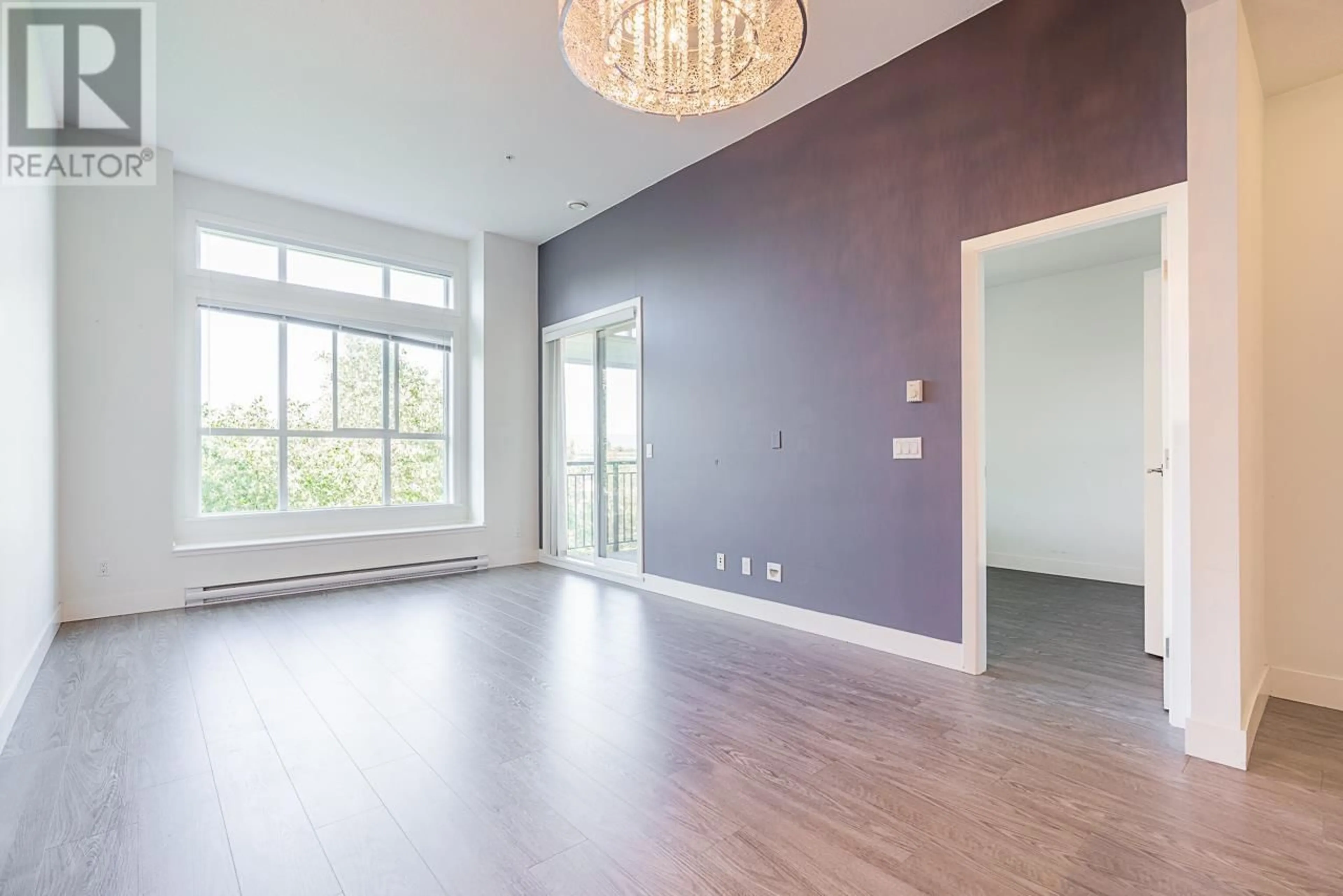 A pic of a room for 409 - 5788 SIDLEY STREET, Burnaby British Columbia V5J0E4