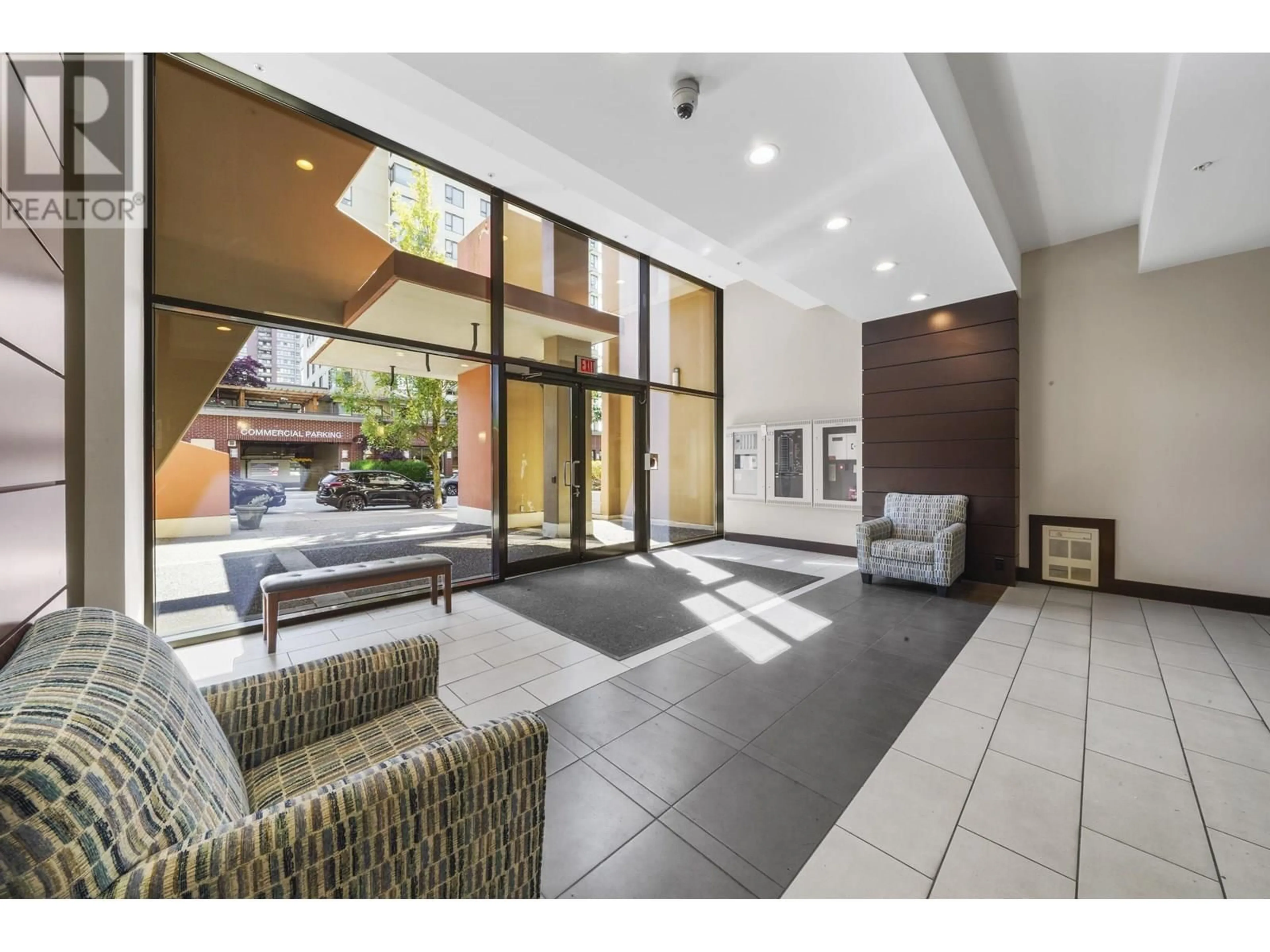 Indoor foyer for 502 - 7225 ACORN AVENUE, Burnaby British Columbia V5E0A9
