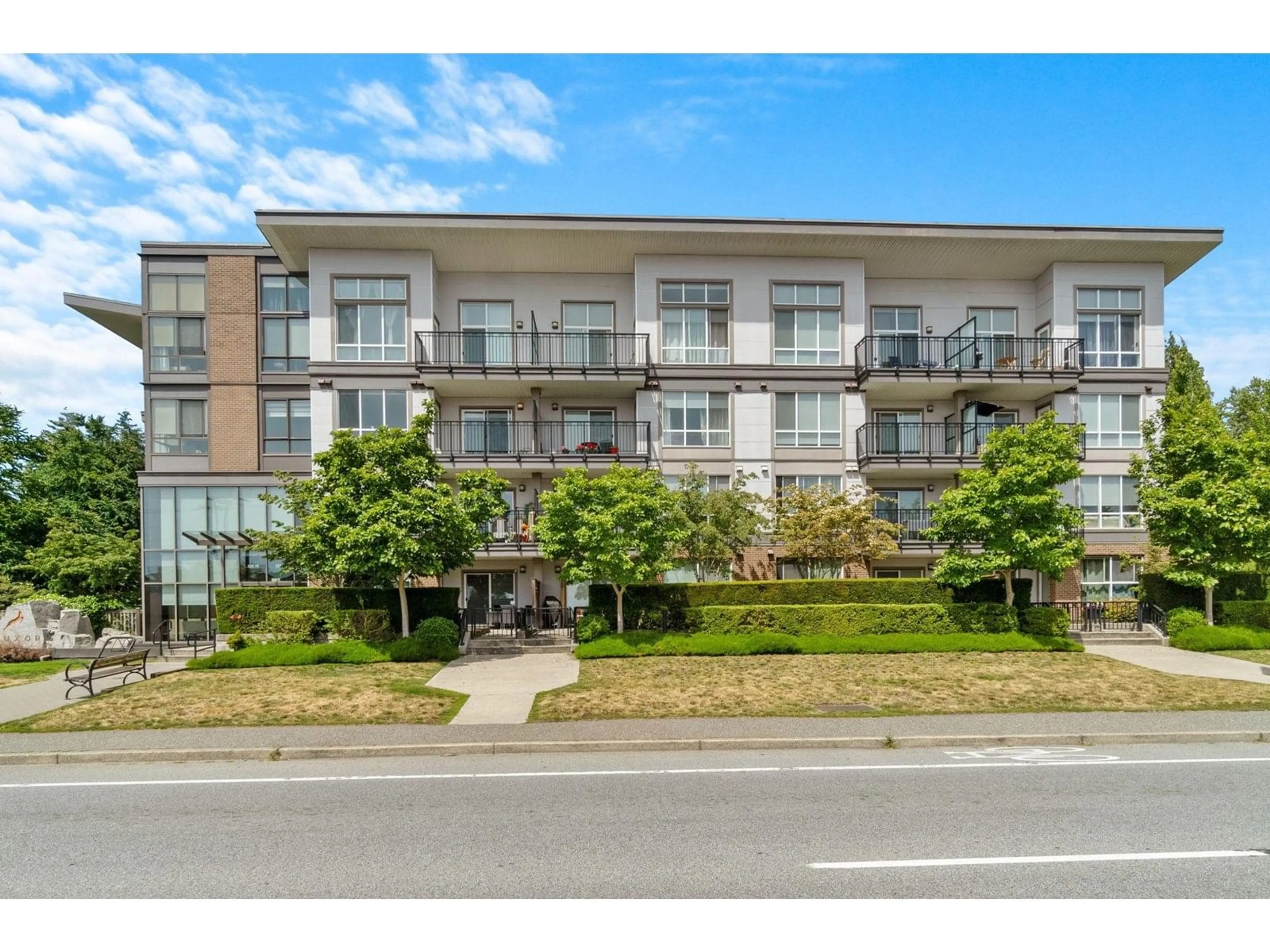 Unknown for 307 - 12039 64, Surrey British Columbia V3W0R7