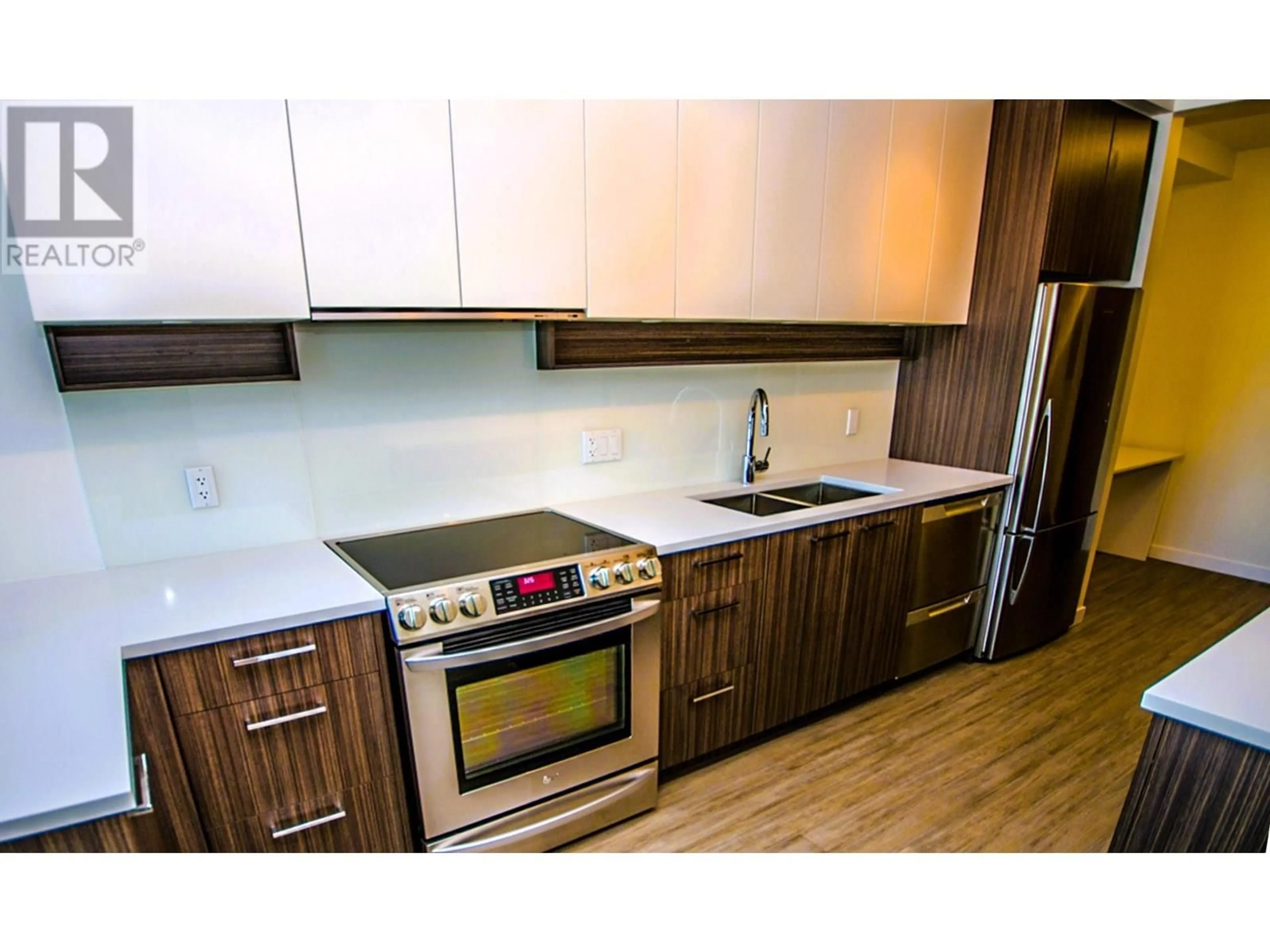 Standard kitchen, wood/laminate floor for 315 - 4310 HASTINGS STREET, Burnaby British Columbia V5C2J9