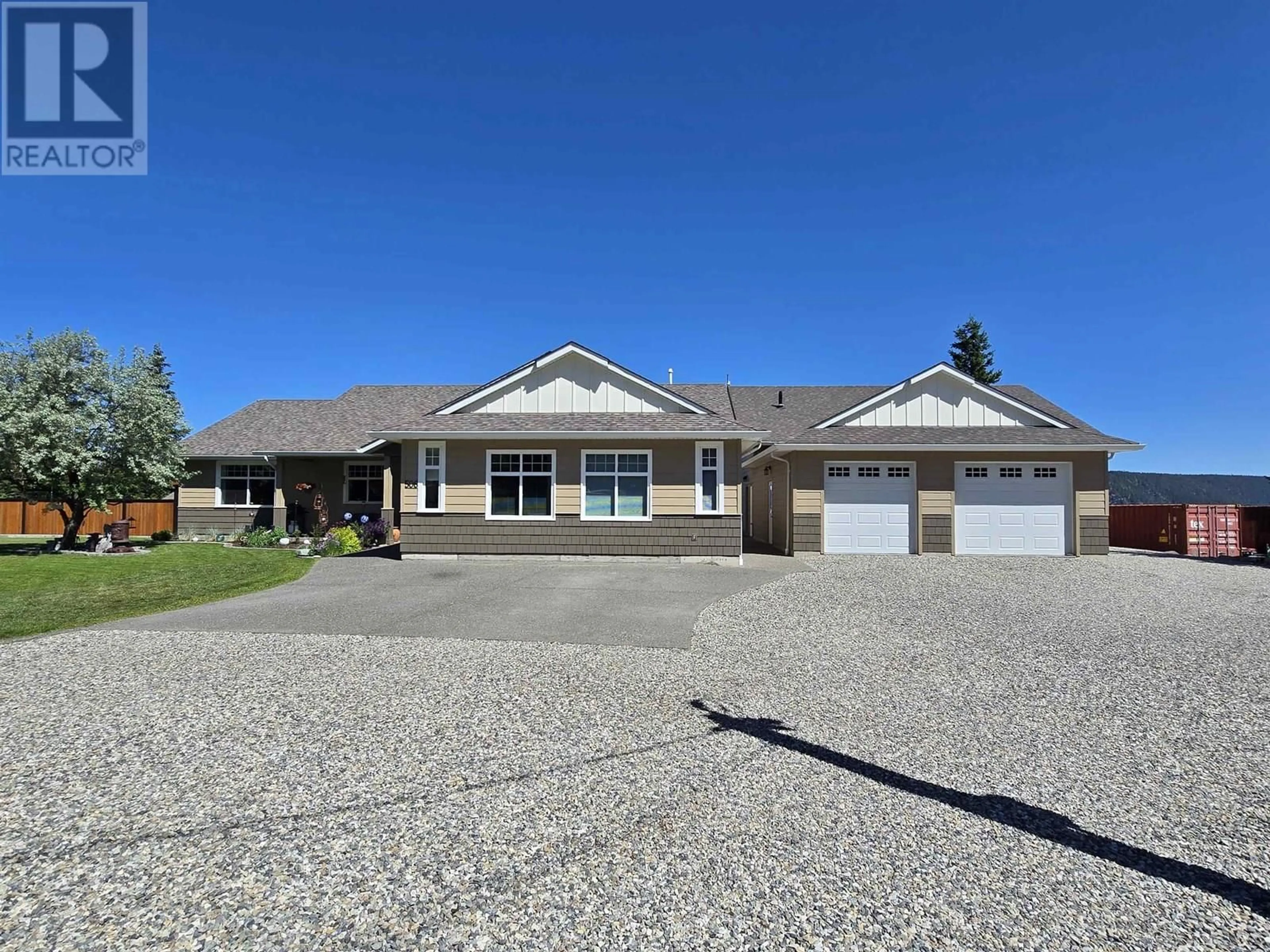 Home with vinyl exterior material, street for 506 TAMARACK ROAD, Williams Lake British Columbia V2G4J2